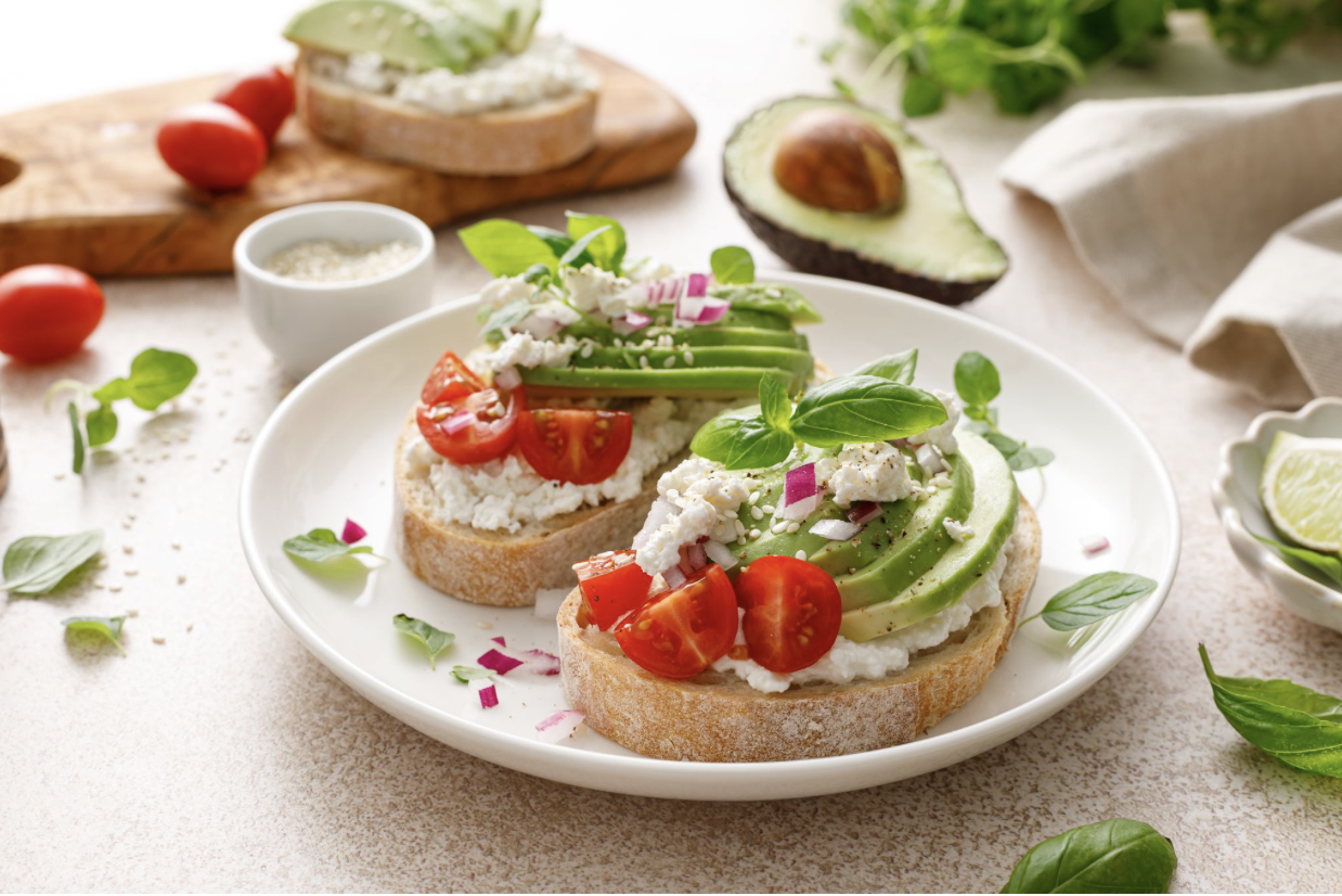 easy and on-the-go breakfast with cottage cheese toast and veggies