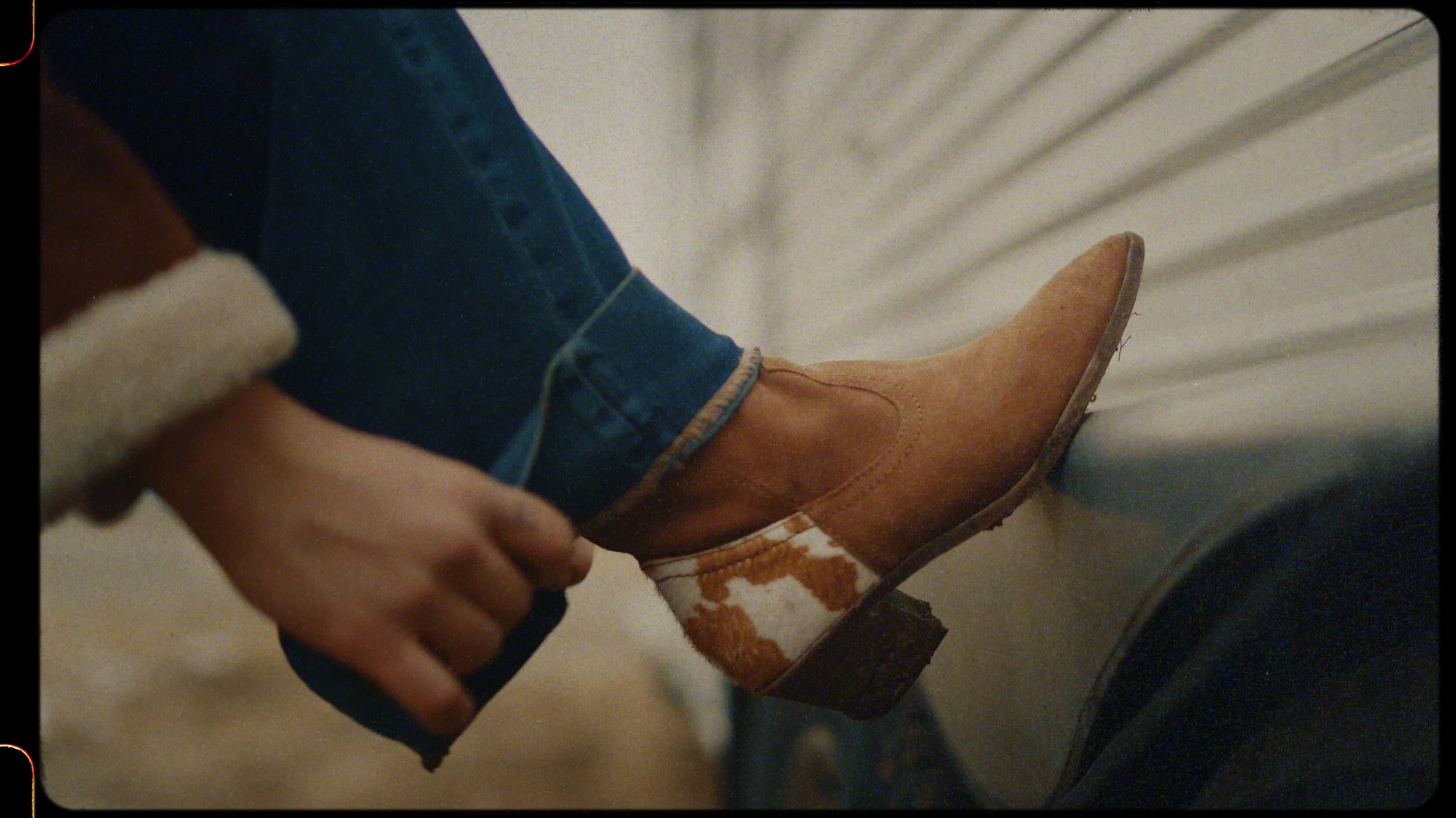 Anthropologie: Bri Cimino - Merry Moments. DoP