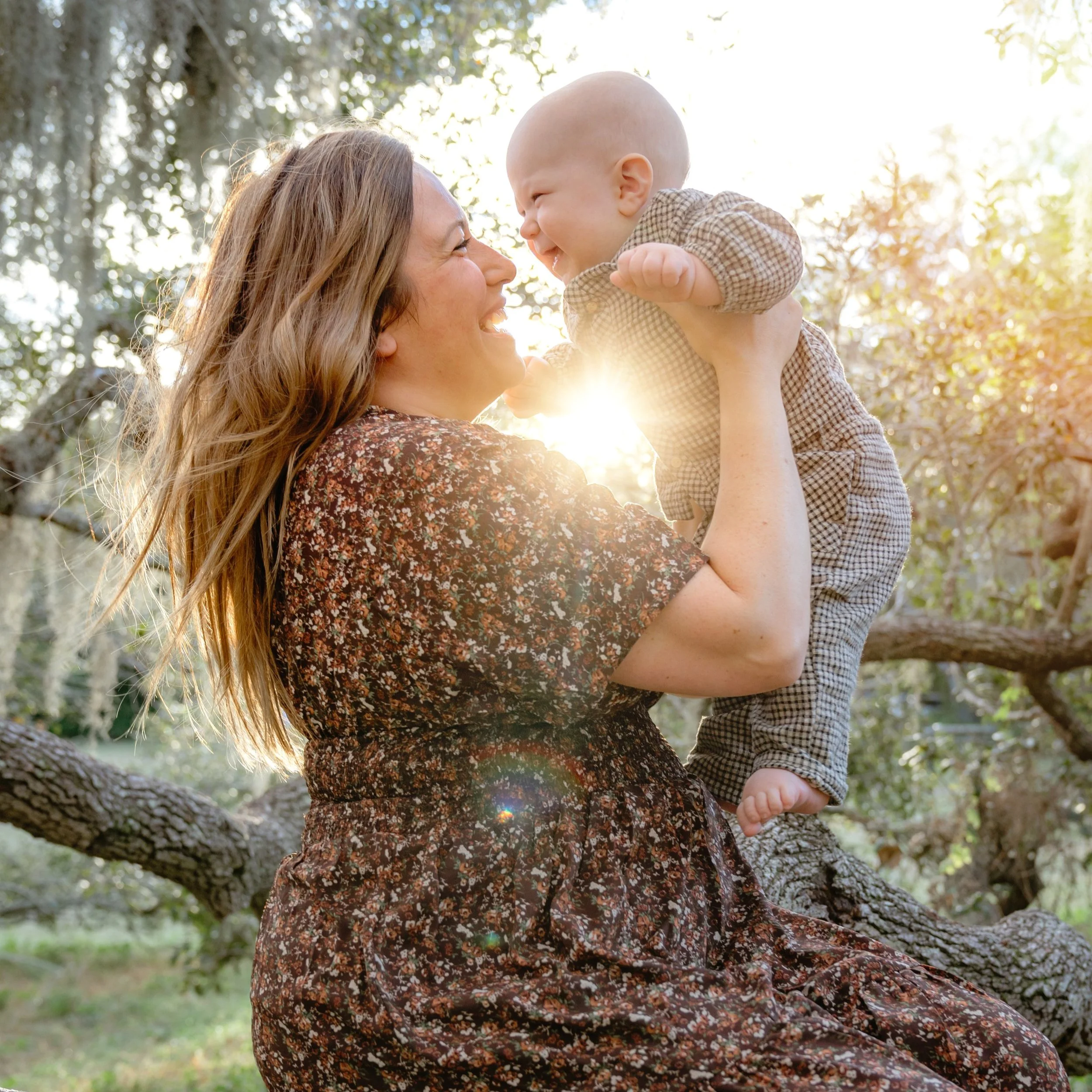 professional family photo of mother and baby in tampa florida