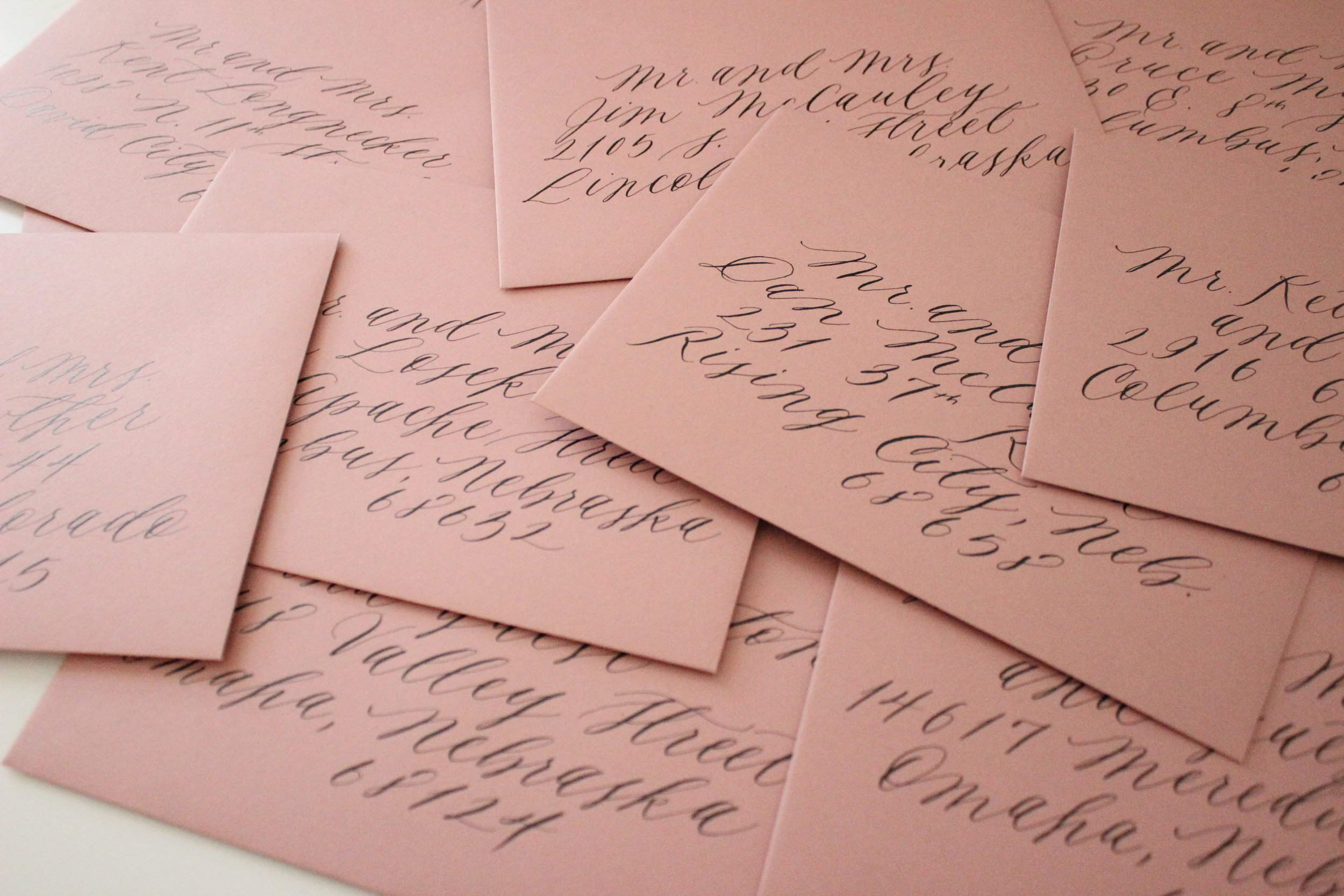 Miranda Writes is a calligraphy and wedding invitation design studio in Omaha, Nebraska by Miranda Griffiths.