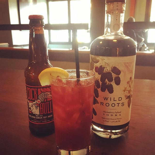 These two make quite the tasty combo! @cock_n_bull_gingerbeer, Wild Roots Marionberry vodka, and a splash of lemon. 👌🏼