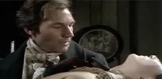 The 1975 adaptation doesn't skip over this very vulnerable moment. 