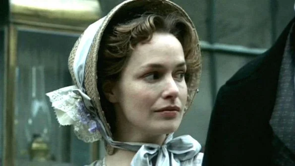 Where are the bonnets in North and South?