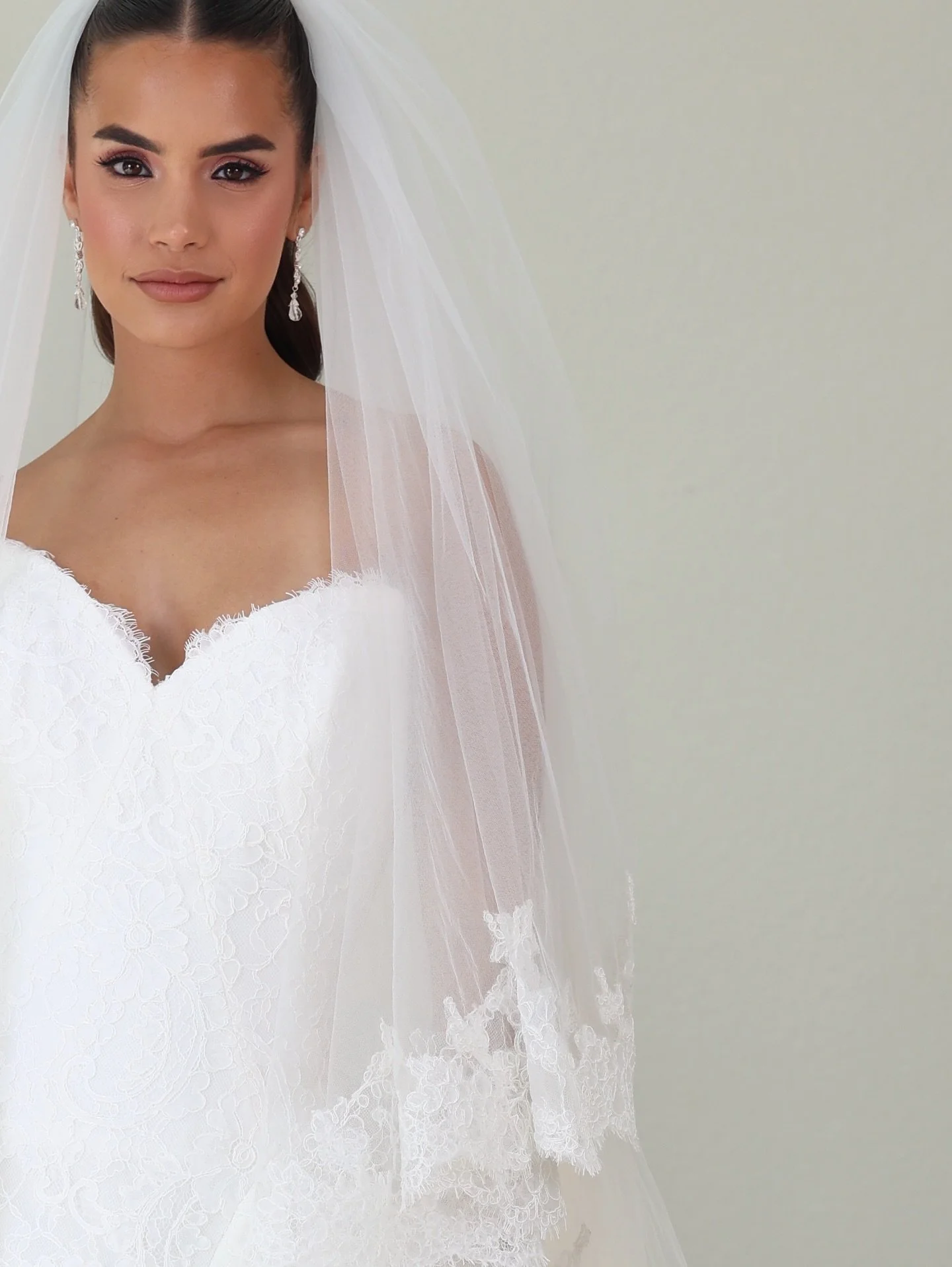 Queens are born, dresses only bring them out