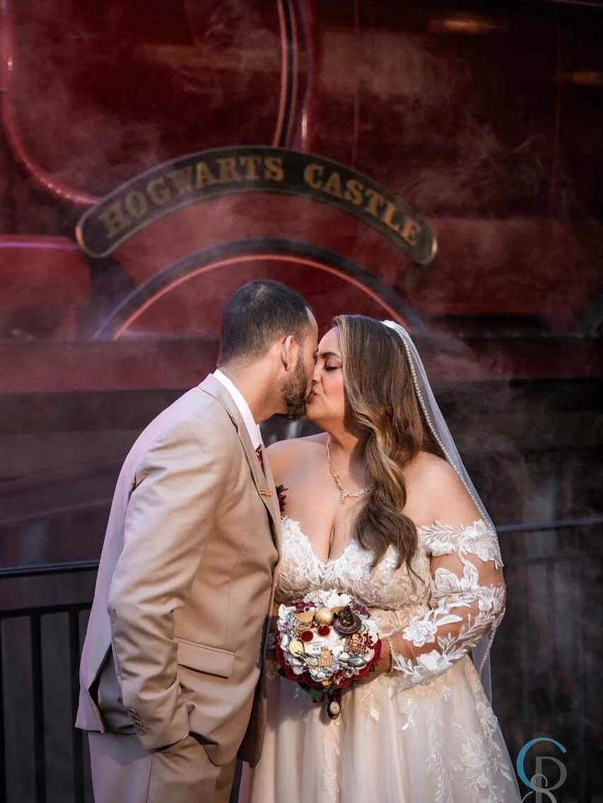 What can be better than saying yes in the magical Harry Potter land?!? A big congratulations to our bride @fearlessnaya and her hubby💓💓