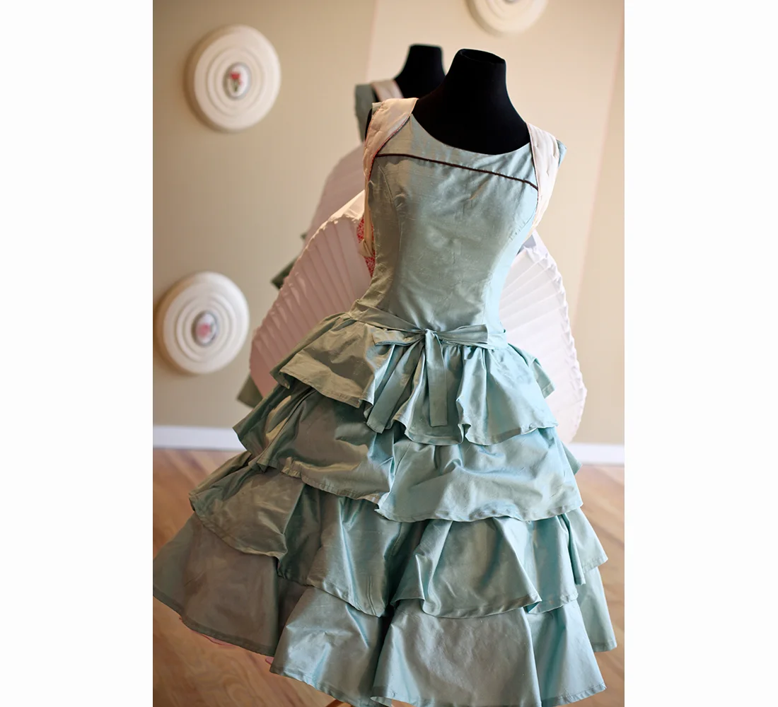 website-twin-dresses-detail.jpg