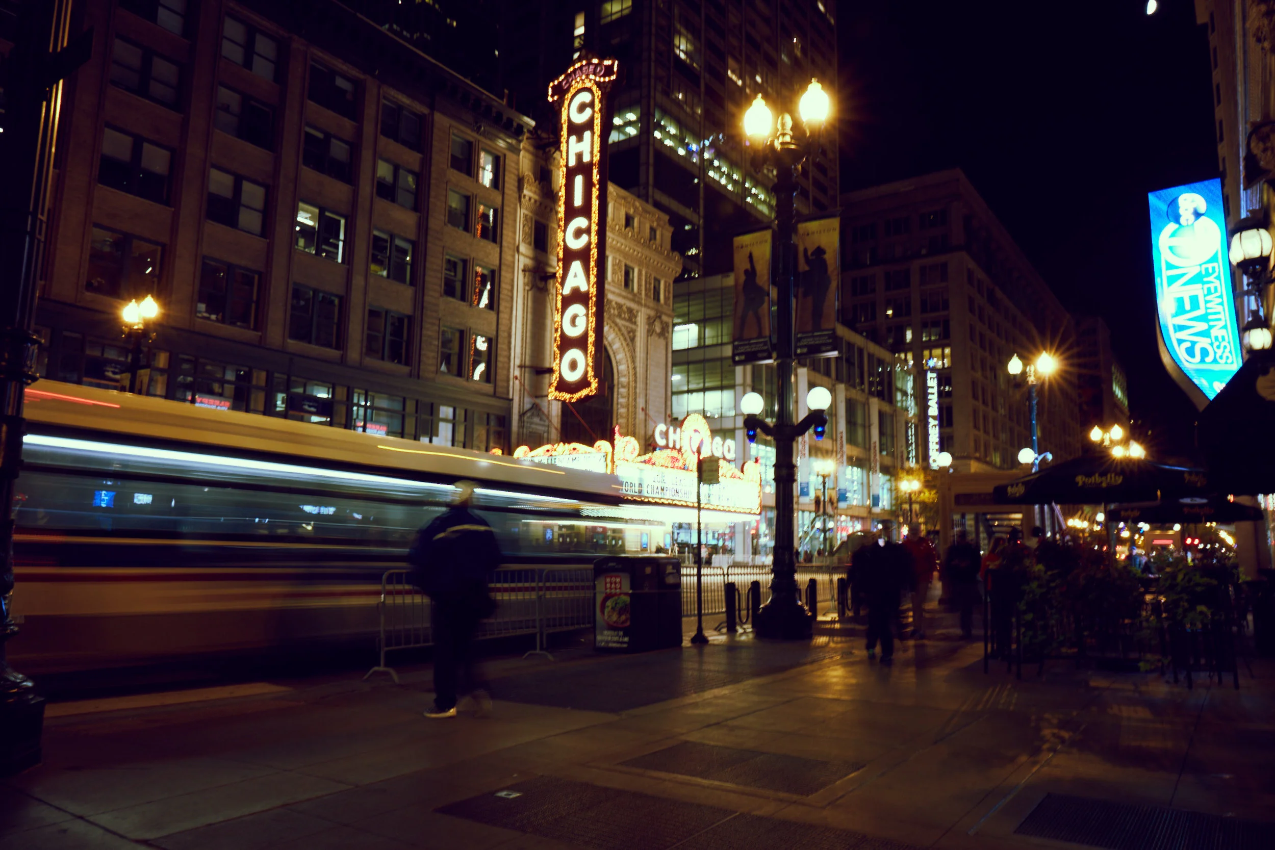 Chicago_Theater - 001.jpg