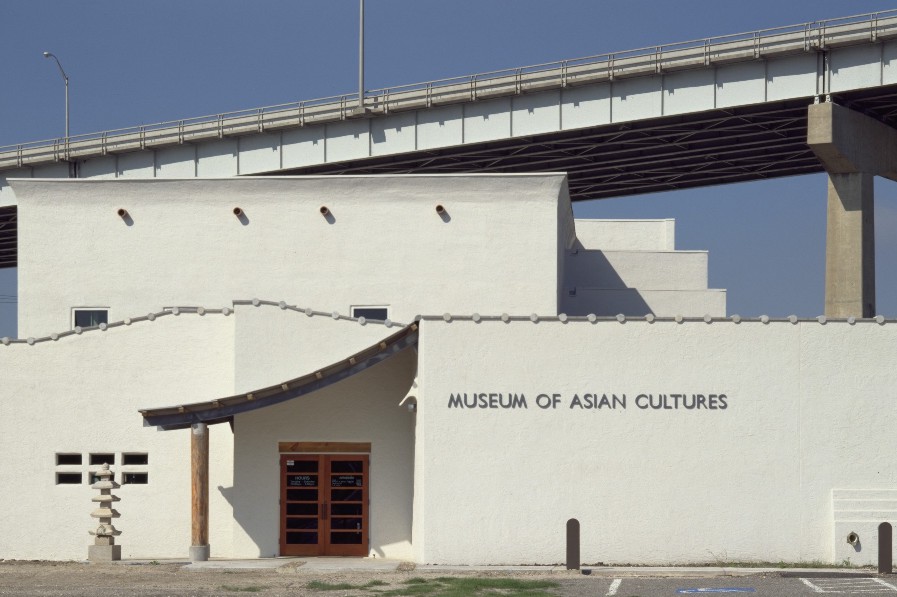 asian museum front - S.jpg