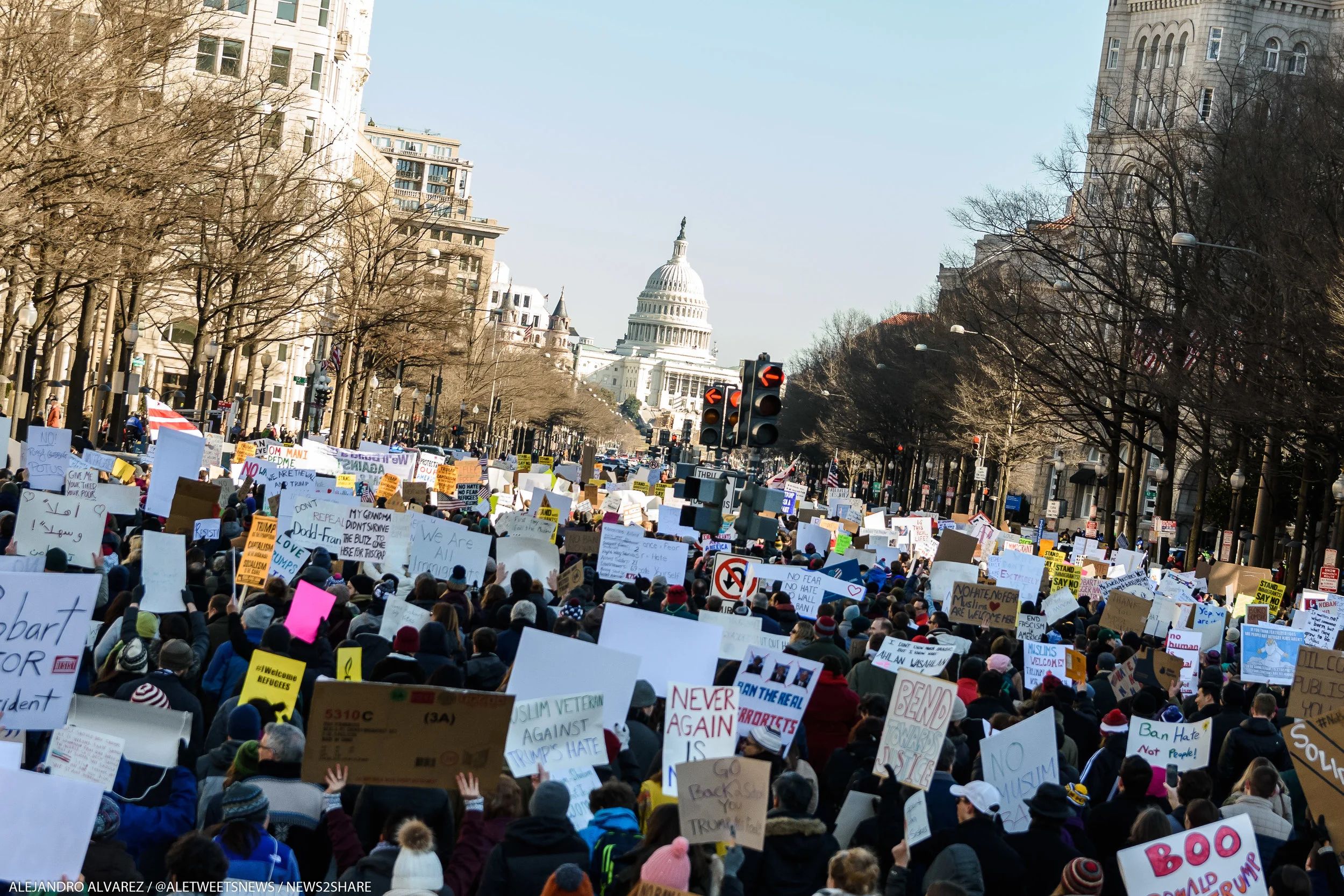 2017-2-4 No Muslim Ban WH-025.jpg