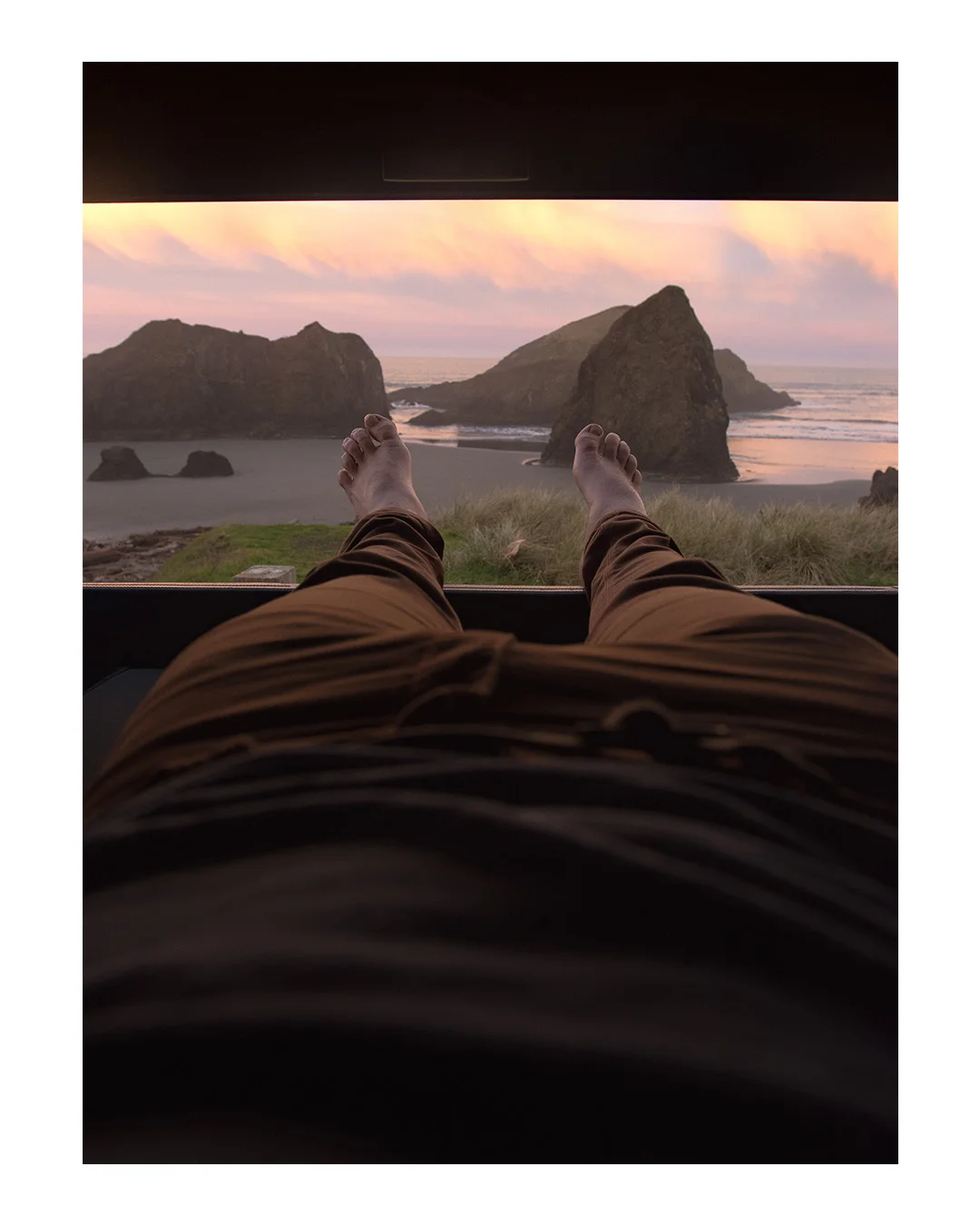 mtufts_pnw_border11.jpg