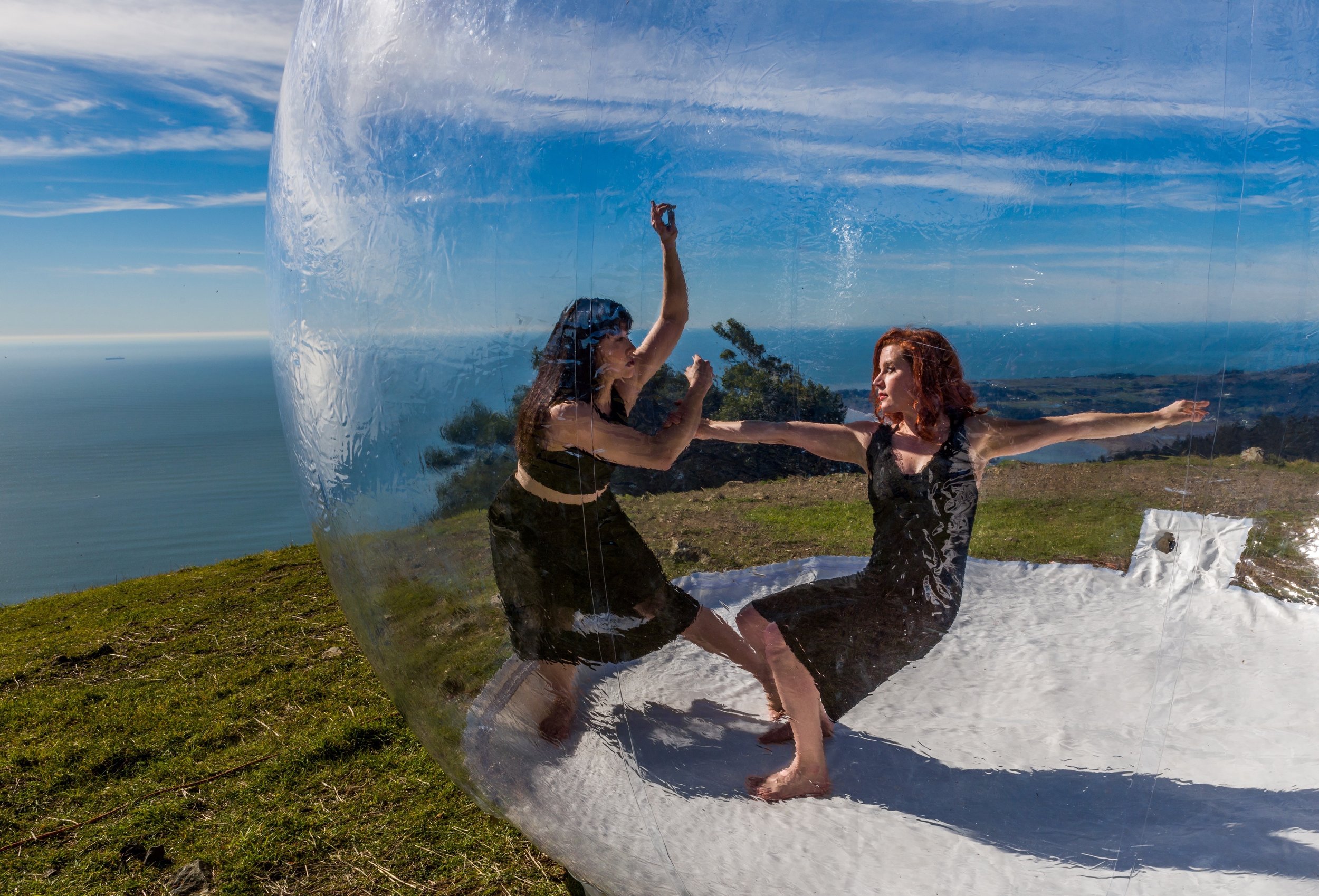 Katerina Wong and Jenni Bregman - Printz Dance Project's "GLASSlands" by Jeff Zender