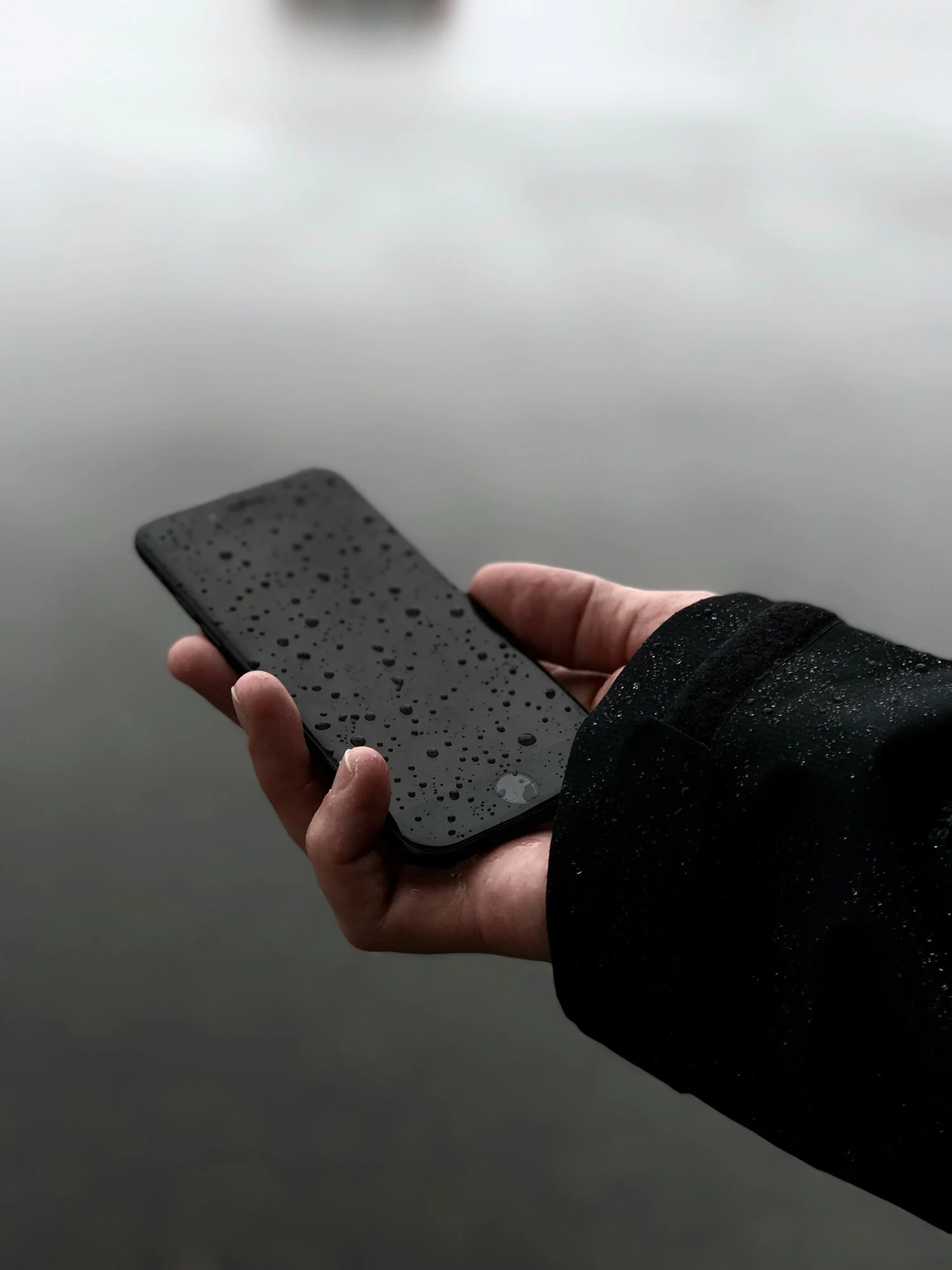 A study from Huawei, in partnership with Decibel Research, found that the average Australian spends 2.5hrs per day on their phones. This works out to be a whopping 38 days a year.