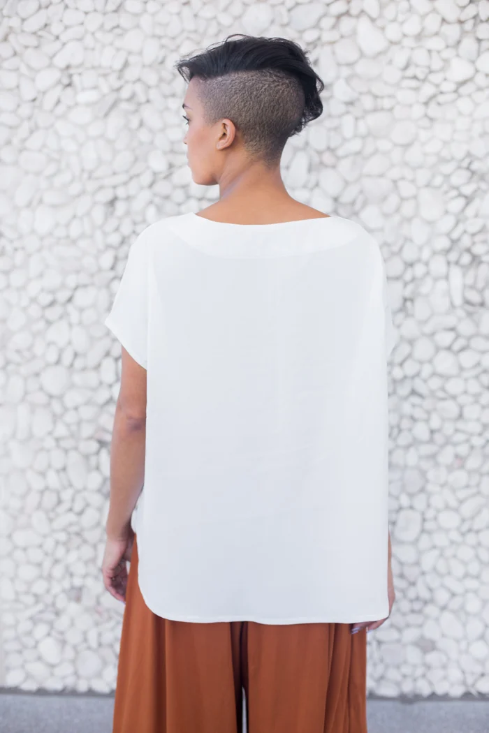 TA 21919 TOURIST TOP high vneck low back high top the tiny closet womens fine leisure wear spring 19 -3.jpg