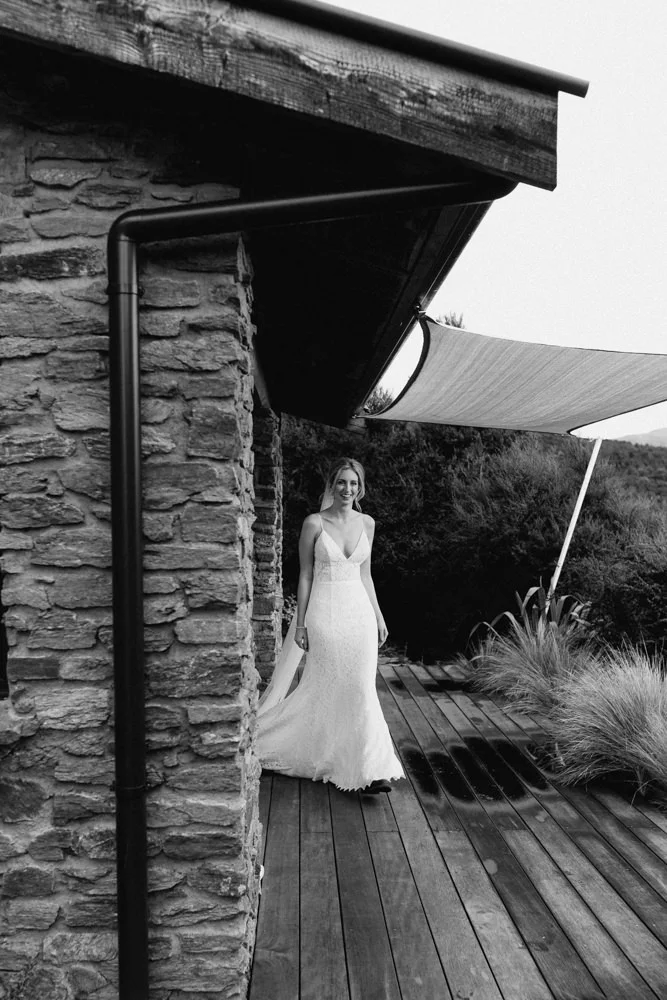 Wanaka Roys Peak Wedding-27.jpg