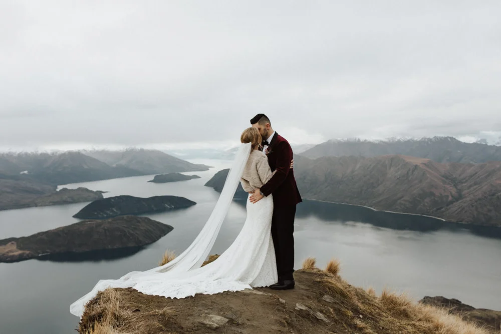 Wanaka Roys Peak Wedding-56.jpg