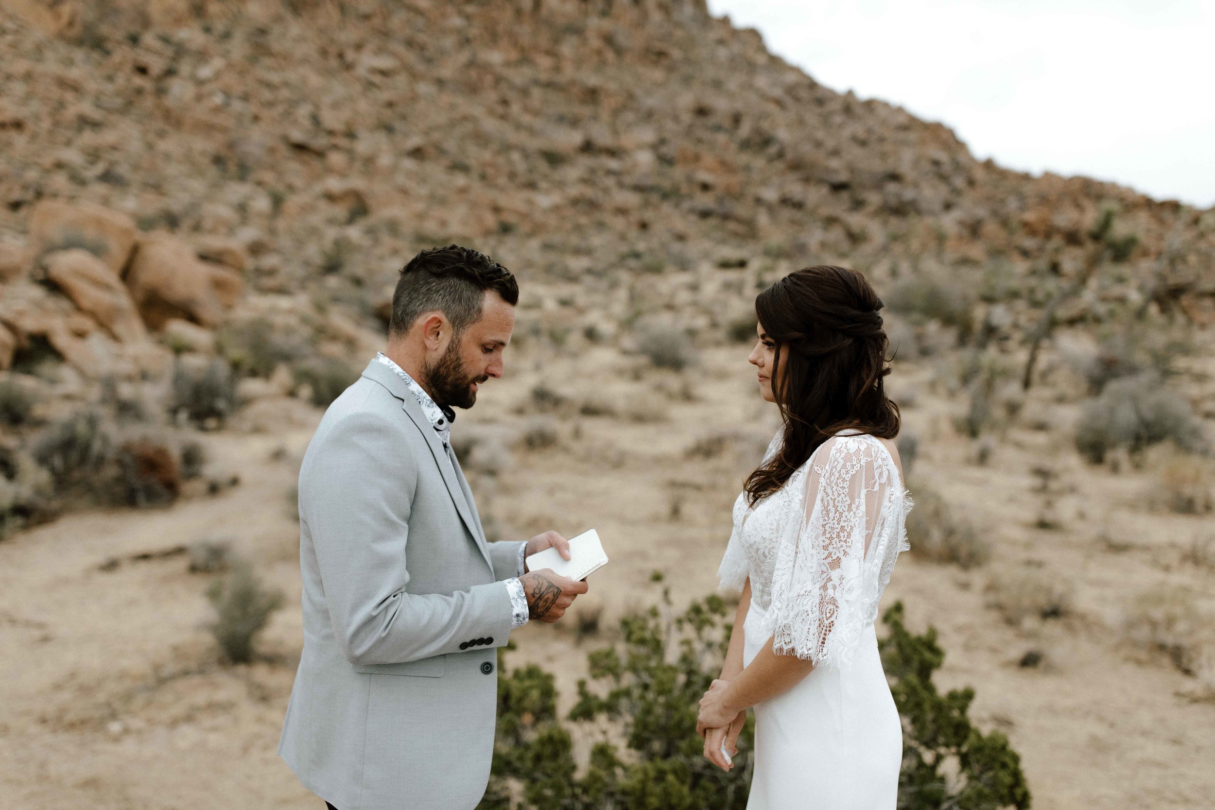 America Joshua Tree Palm Springs Elopement wedding-31.jpg