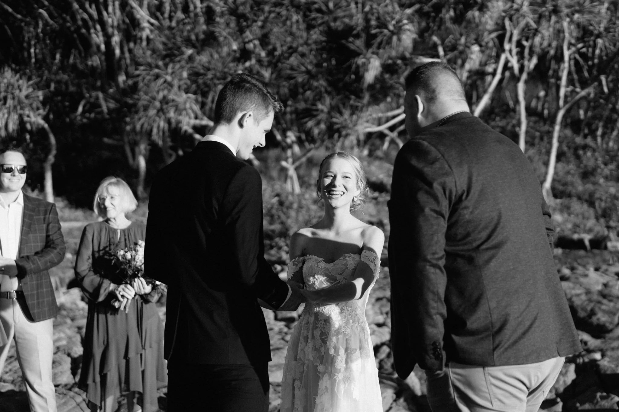 Noosa Byron Bay Elopement Wedding-14.jpg