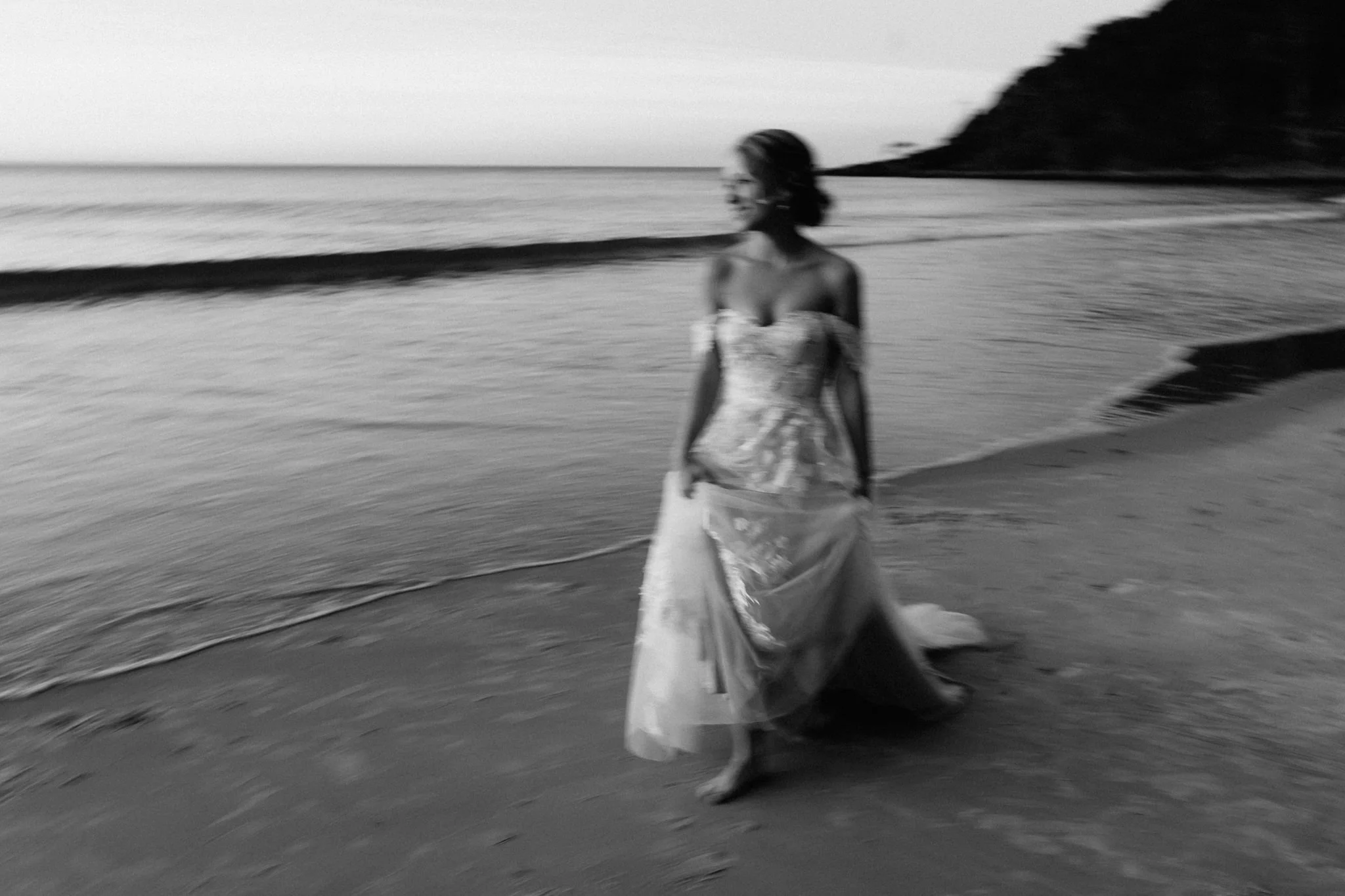Noosa Byron Bay Elopement Wedding-37.jpg