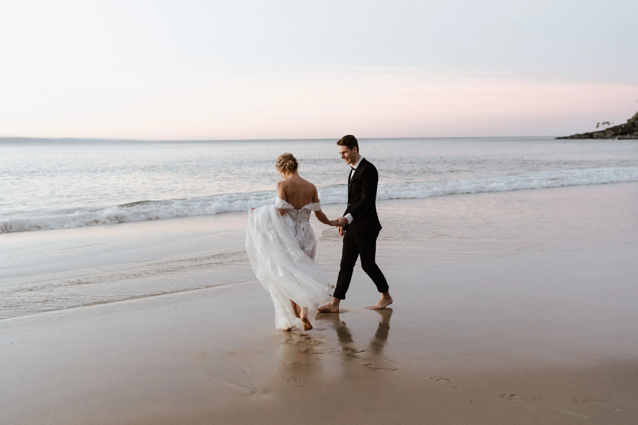 Noosa Byron Bay Elopement Wedding-38.jpg