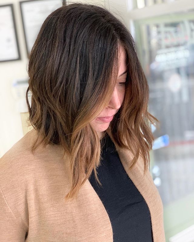 •Little pop of sparkles•
#gilberthairstudio #joegilberthair #downtownsanjose #hairbrained #crafthairdresser #sanfranciscobayarea #sanjosecalifornia #redken #shadeseq #olaplex #virtuelabs #bronde