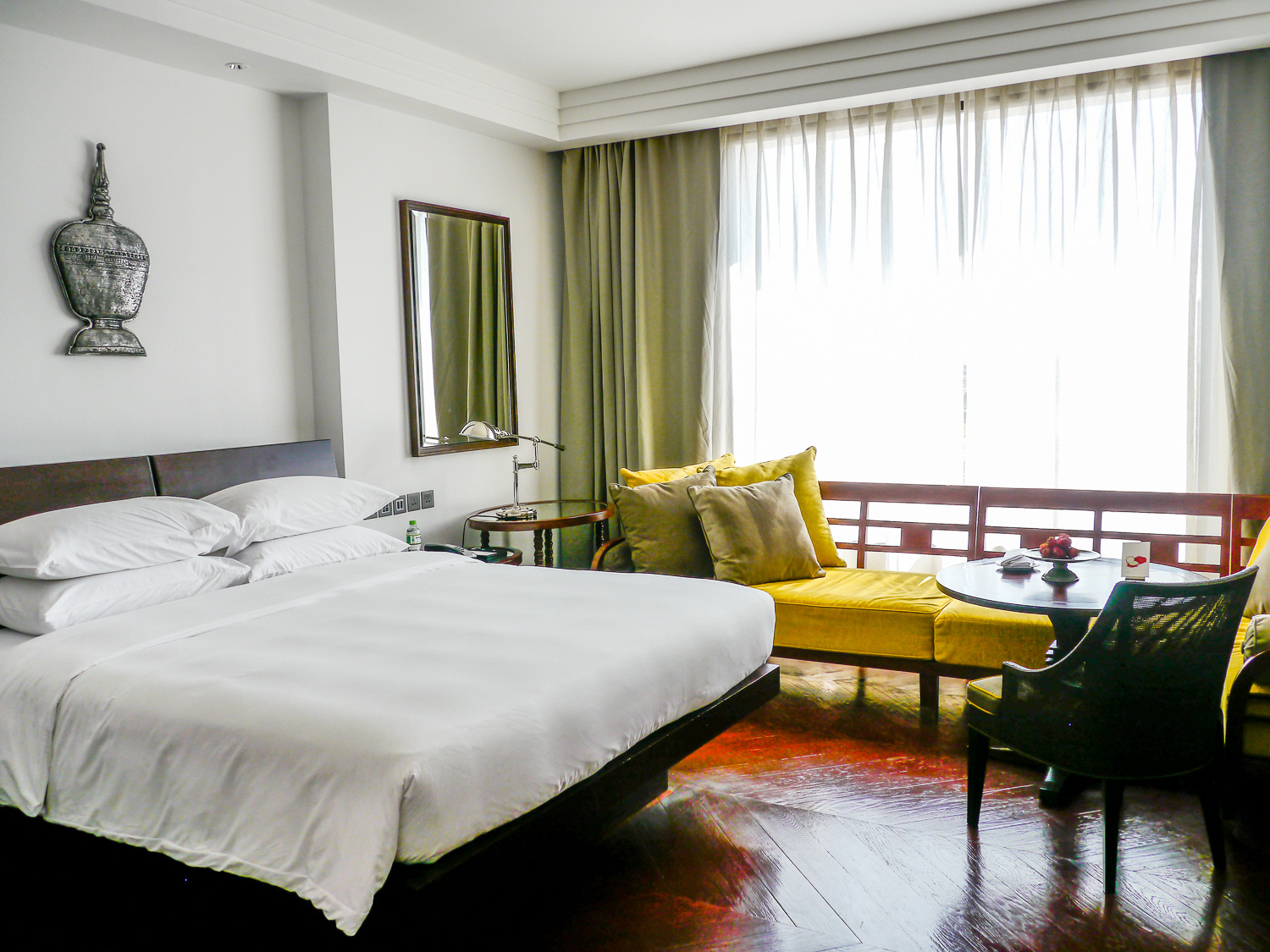 Park Hyatt room. photo by Johanna Read TravelEater.net