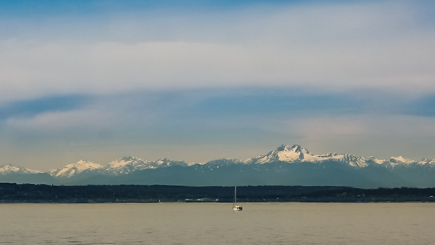 Seattle mountains - Wayward Weekend in Seattle - 2.jpg