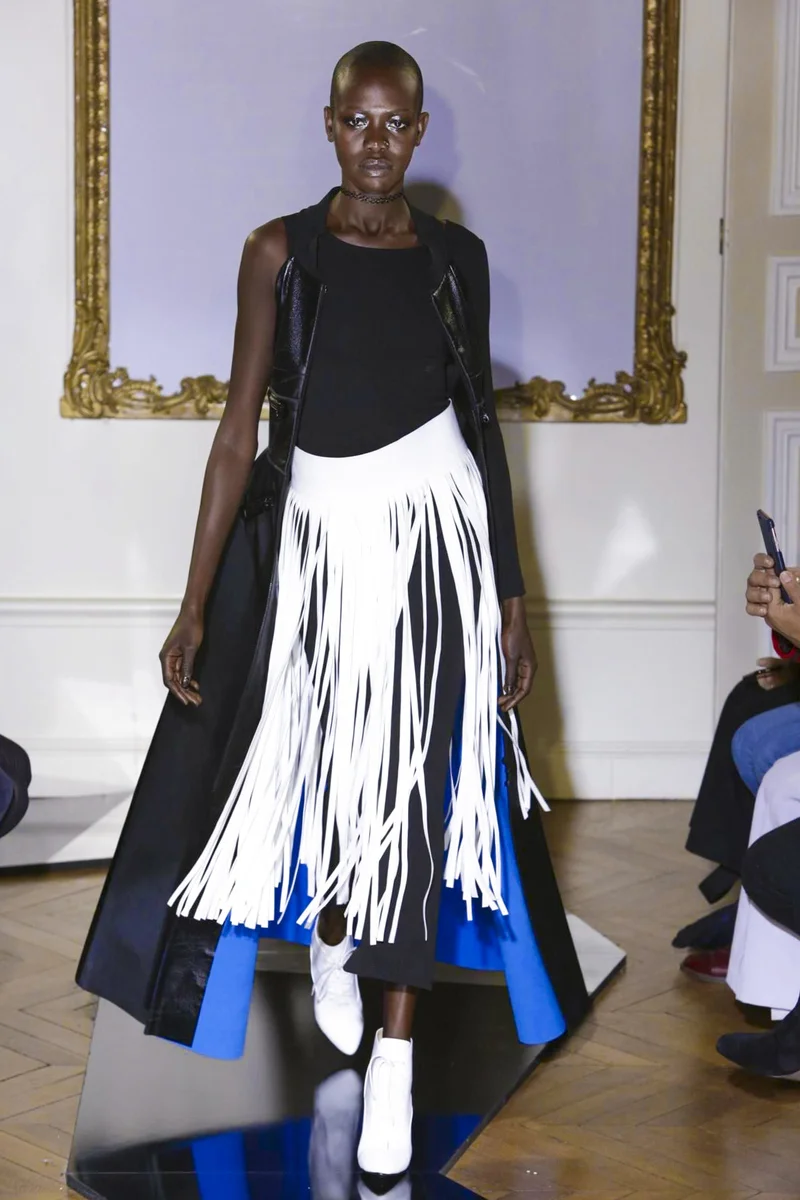 Masha-Ma-Ready-to-Wear-Spring-Summer-2016-Paris-4527-1443969671-bigthumb.jpg