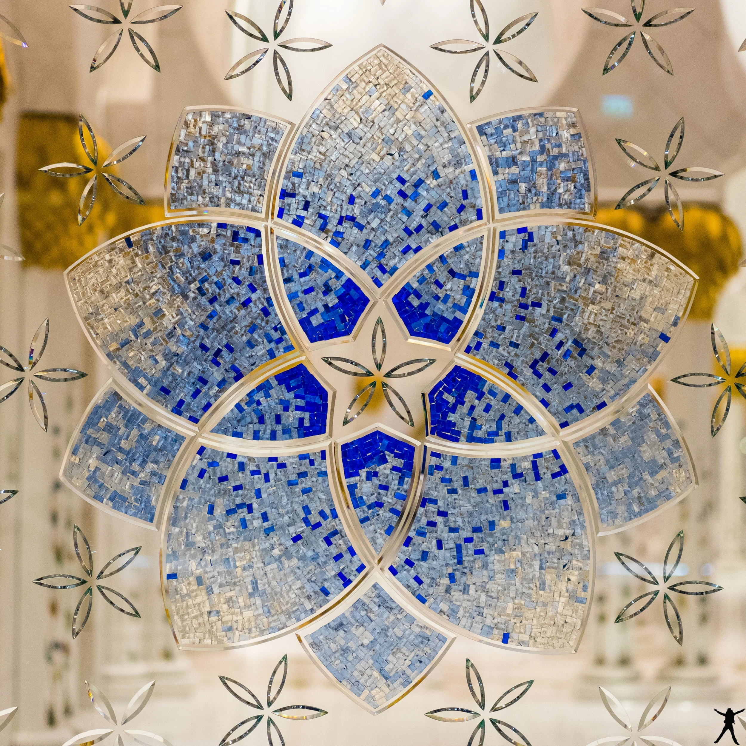 Beautiful Glass. Sony A7, Zeiss 55mm f1.8