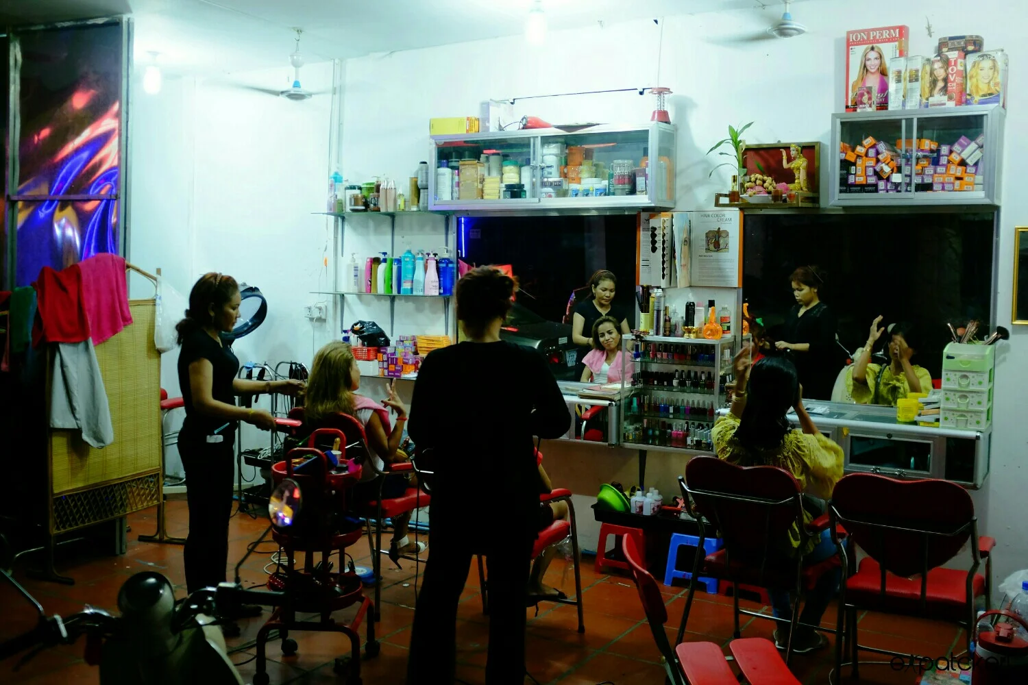 Fashionistas won't be disappointed. Fuji X100s f2 1/40s iso 2500