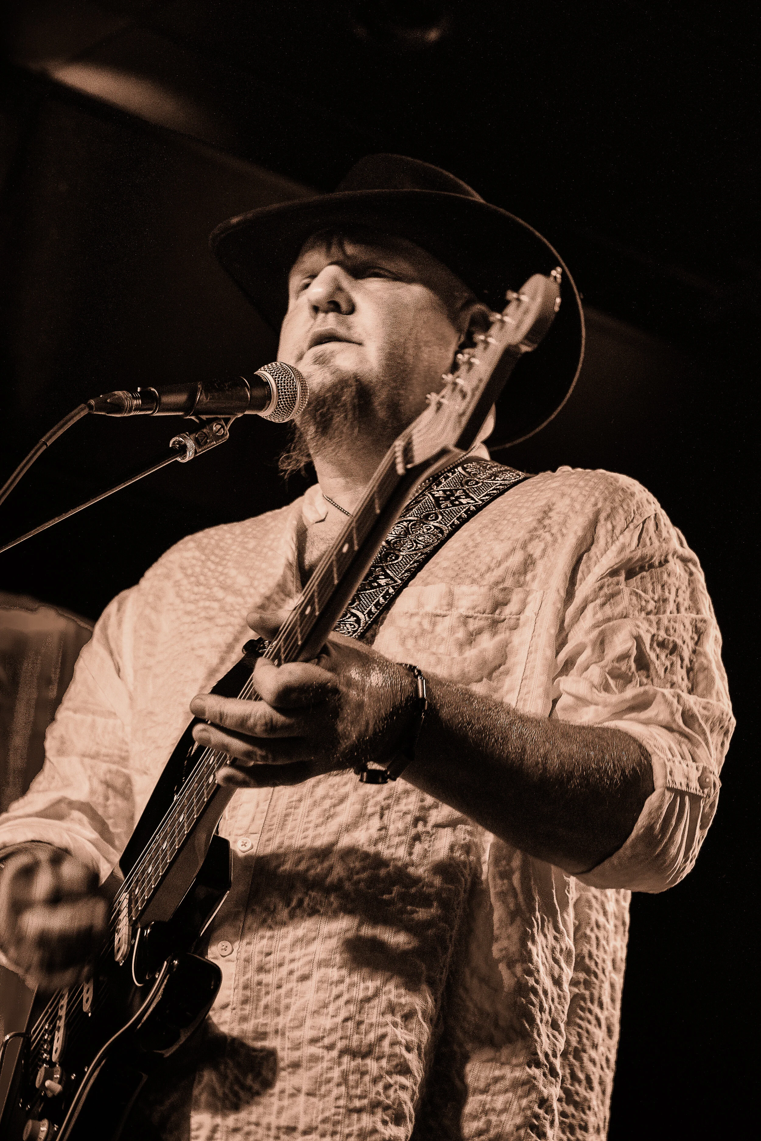 1812 FOOD &amp; SPIRITS  (PORT CLINTON)