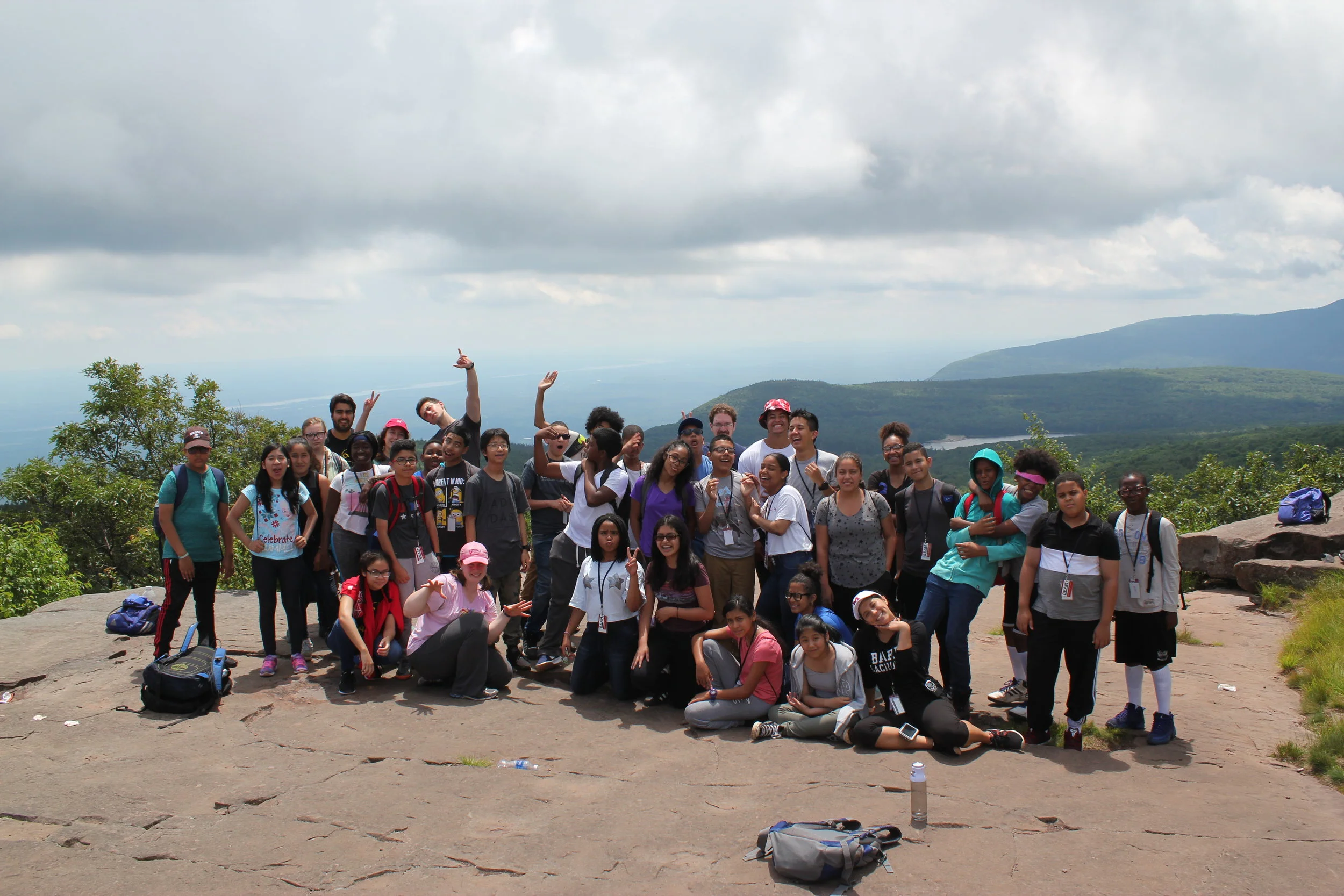 BEAM 7 students and staff pose at the end of their hike atop the North South Lake campground.