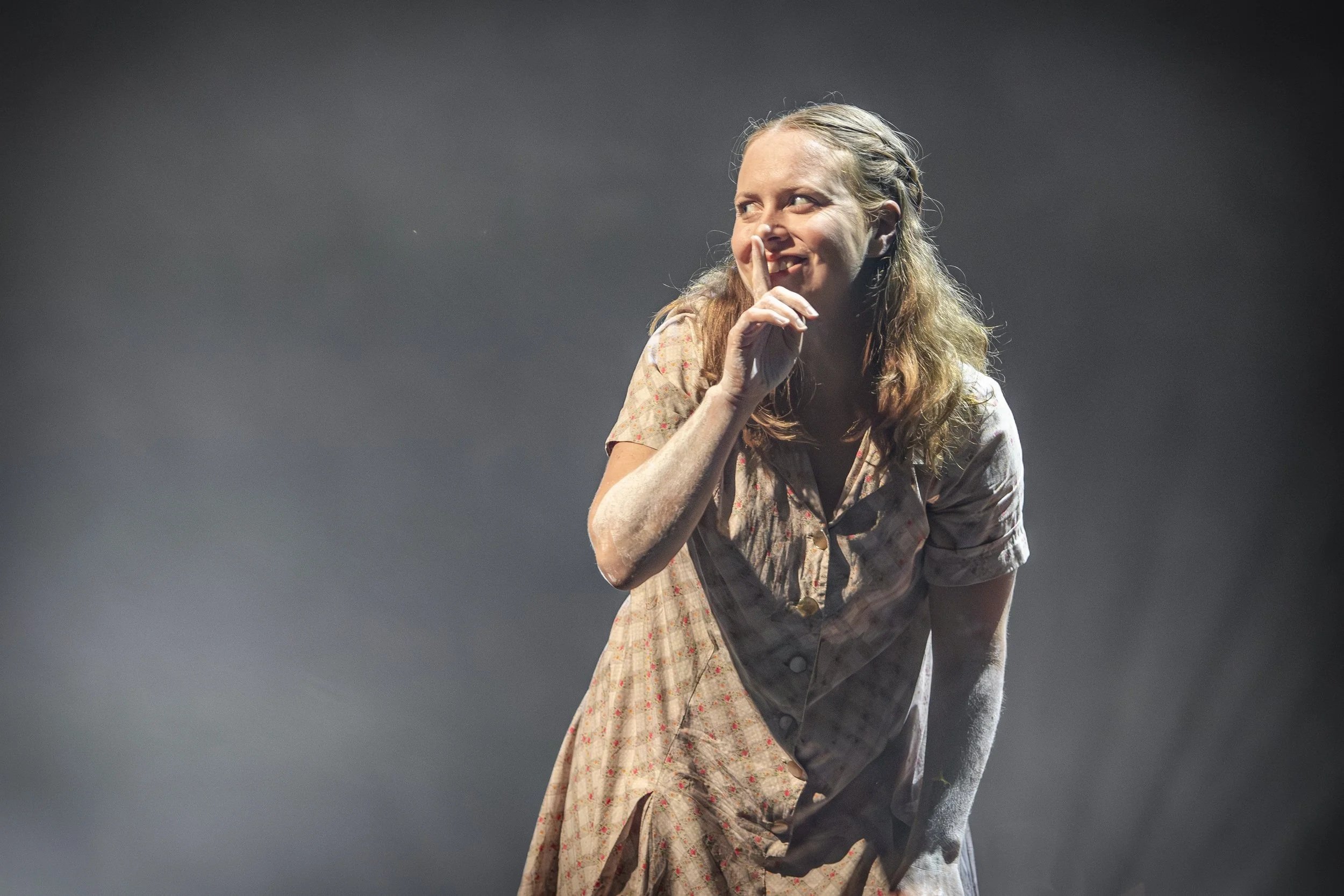  Armgard in  Die Rheinnixen  (photo: Craig Fuller) 
