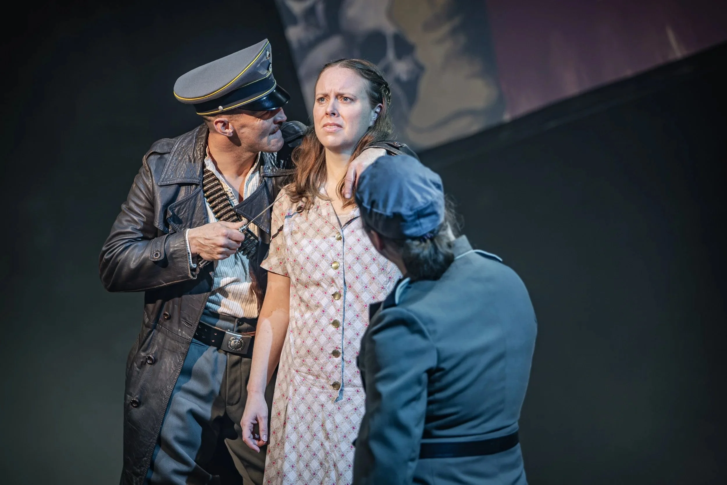  Armgard in  Die Rheinnixen  (photo: Craig Fuller) 