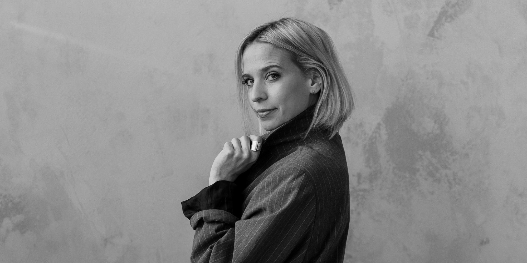 Untitled (2000 x 1000 px).png