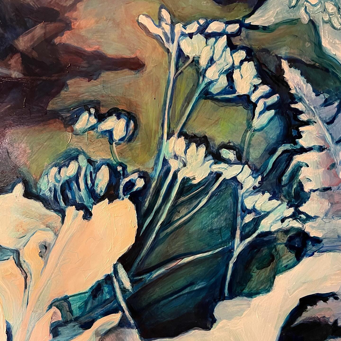 My favorite #technicolor #detail from a #cyanotype inspired #oilpainting I finished today. This piece is part of my exhibition #bluemythologies @raftofsanity this September.
.
.
#amandabesl #amandabeslstudio #sneekpeek #botany #botanicalart #umbel #f