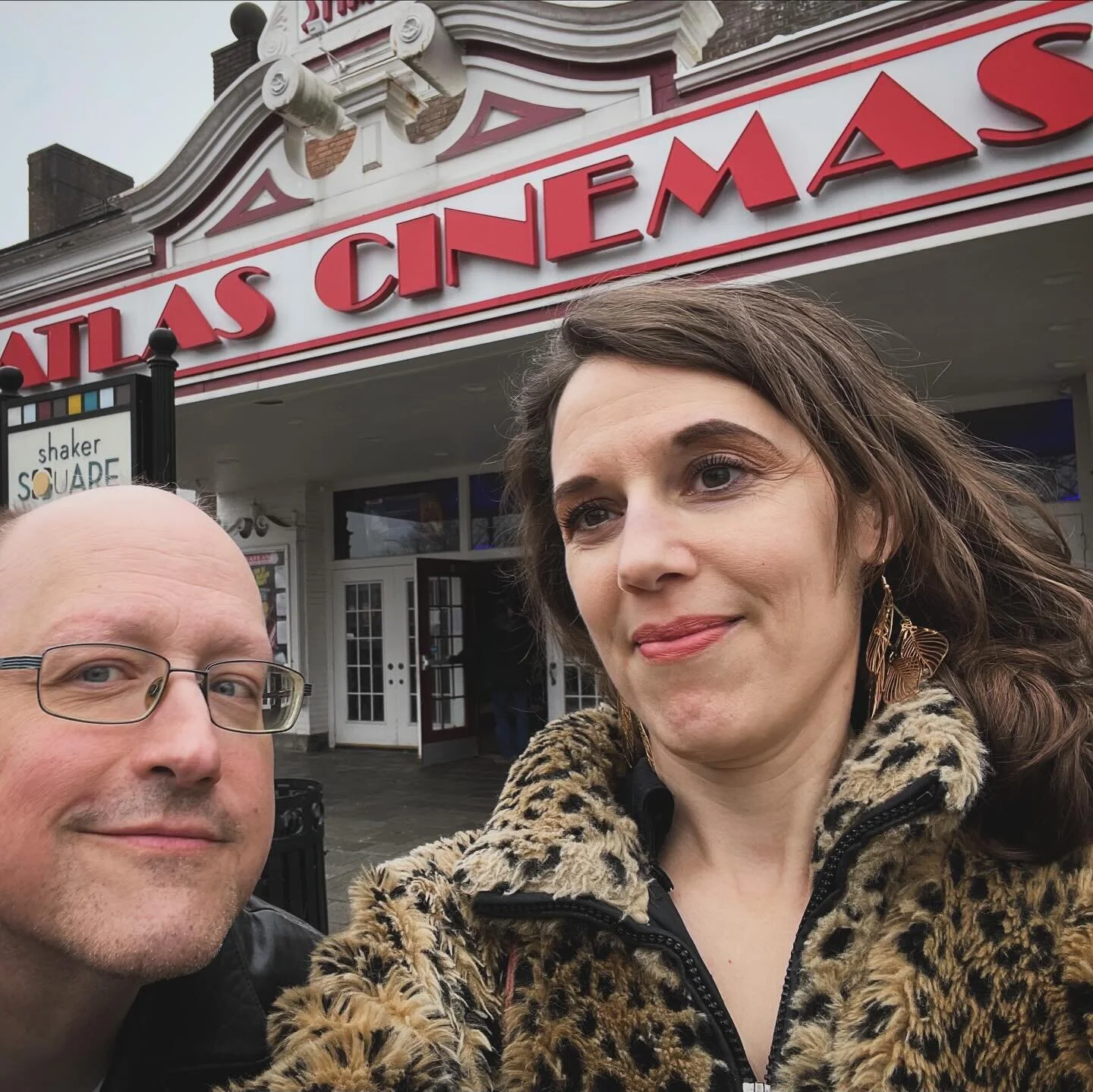 A whirlwind #worldpremiere in #cleveland Ohio this weekend! @short.sweet.film.fest is a really cool international #filmfest screening over 250 high quality #shortfilms in a 1937 Warner Brothers Theater. My film Incantations took home the people&rsquo