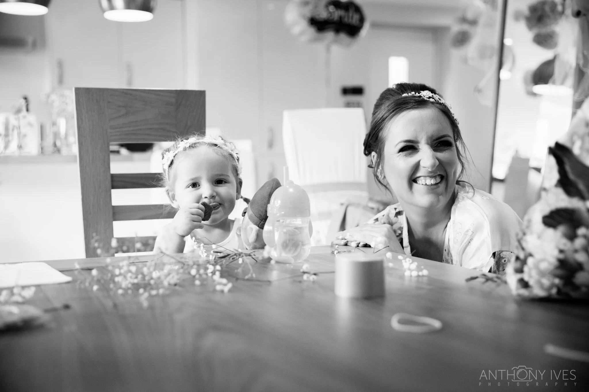 006 Shireburn Arms Preston Wedding Photography.jpg