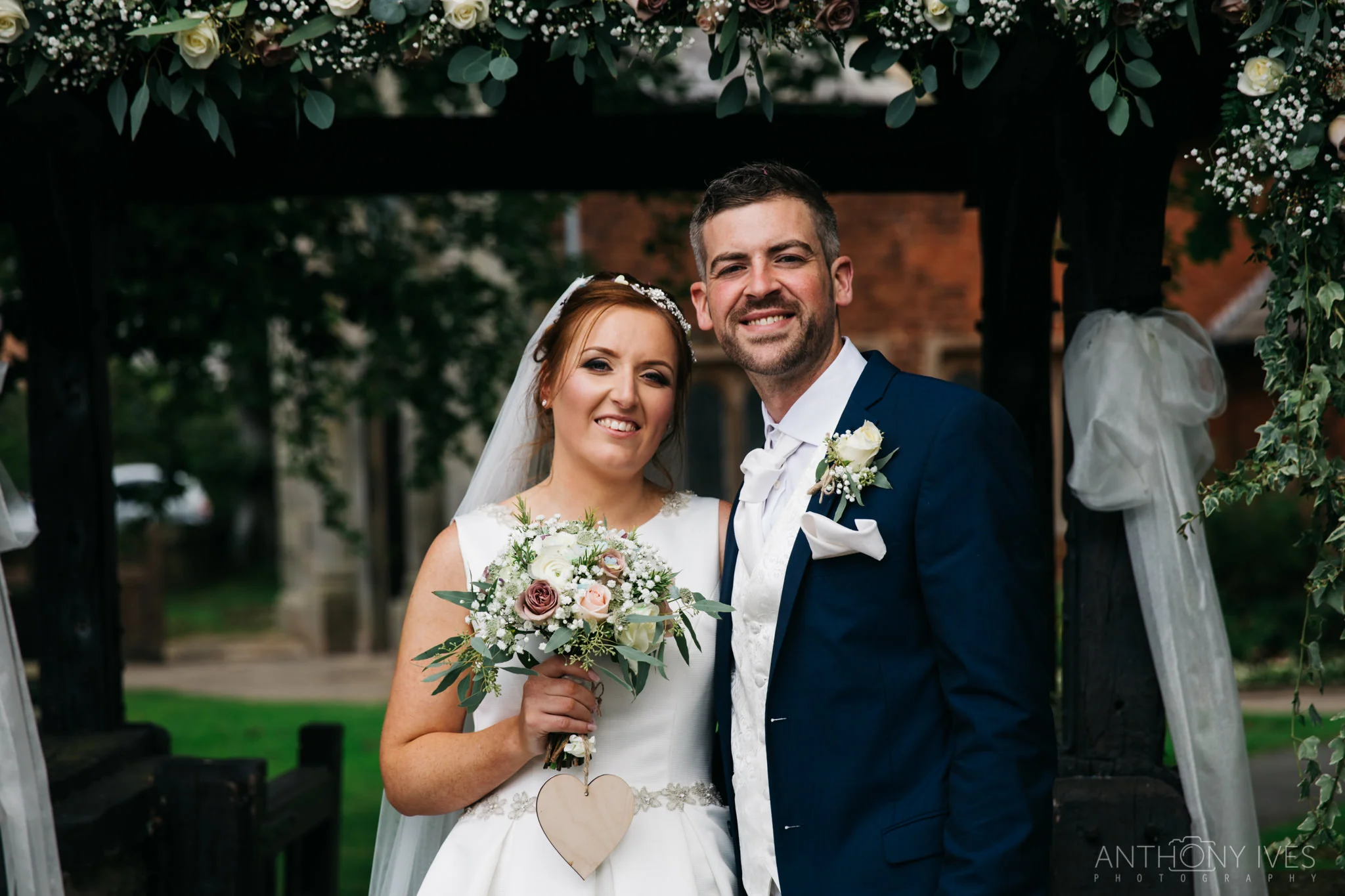 016 Shireburn Arms Preston Wedding Photography.jpg
