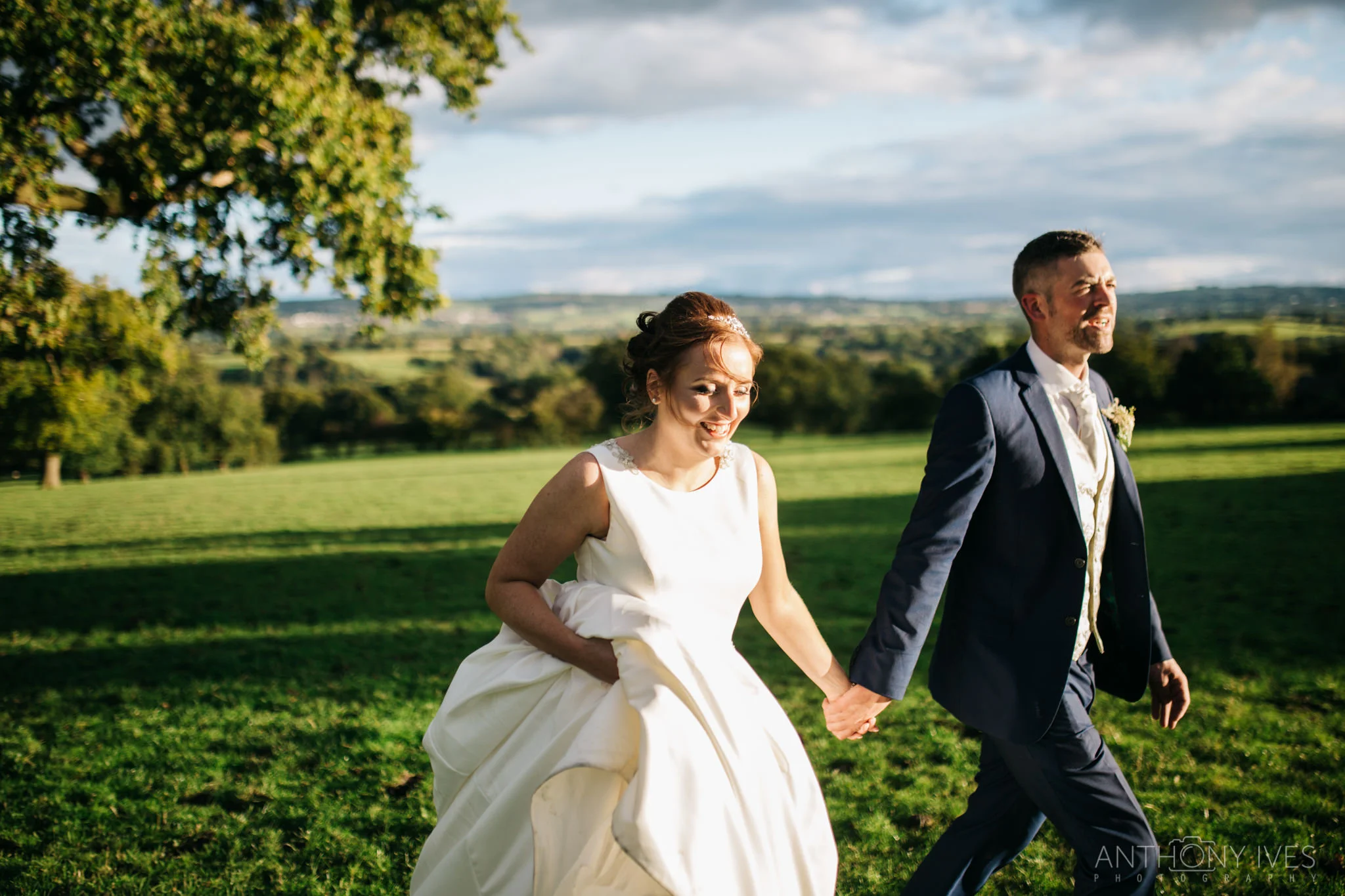 027 Shireburn Arms Preston Wedding Photography.jpg