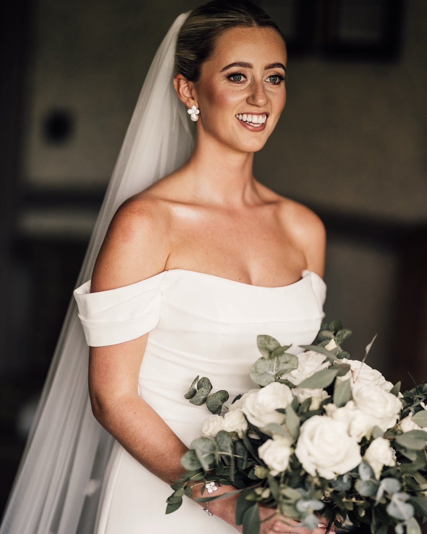 A gorgeous day for Charlotte &amp; Edward / Mitton Hall 

@charllilley @eddlilley 

venue /&nbsp;@mittonhall 
dress /&nbsp;@lulubrownsbridal 
florist /&nbsp;@creativevenuestylist 
stylist /&nbsp;@creativevenuestylist 
makeup /&nbsp;@jadeabigailmua 
h
