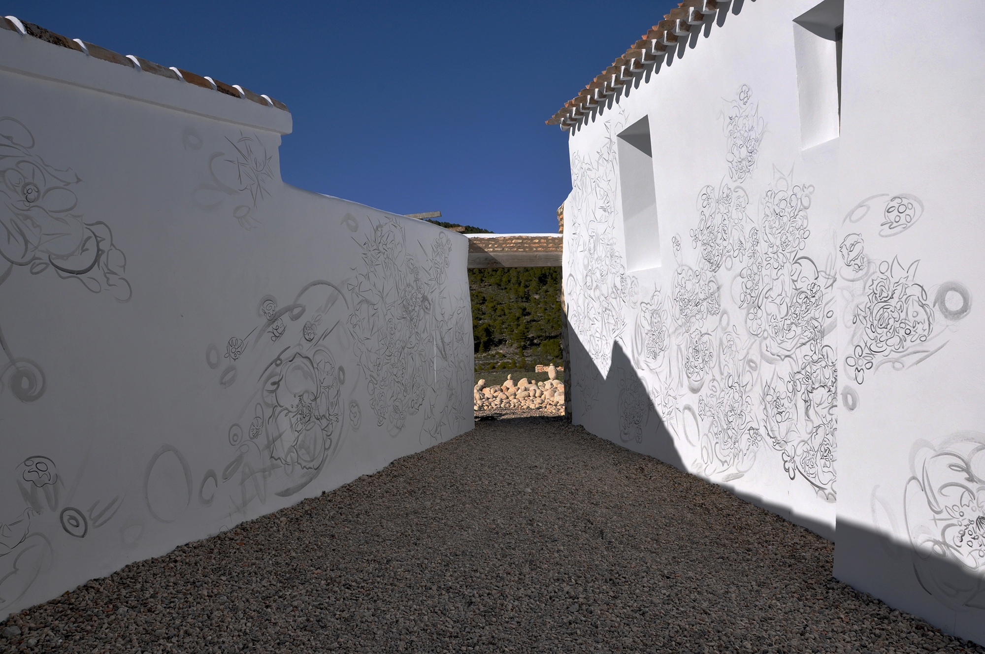 SUNTRAP, 2011, acrylic on wall. Joya: arte + ecología, Cortijada Los Gázquez, Vélez Blanco (Almería), Spain