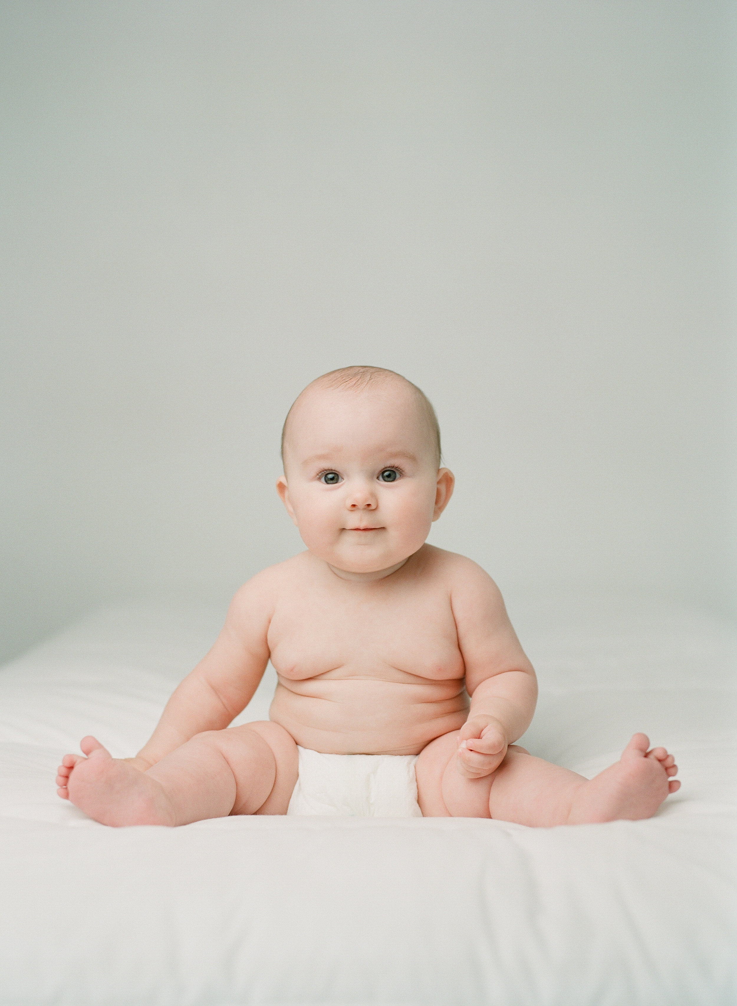 seattle newborn photographer sandra coan