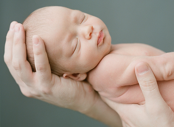 seattle newborn photographer sandra coan