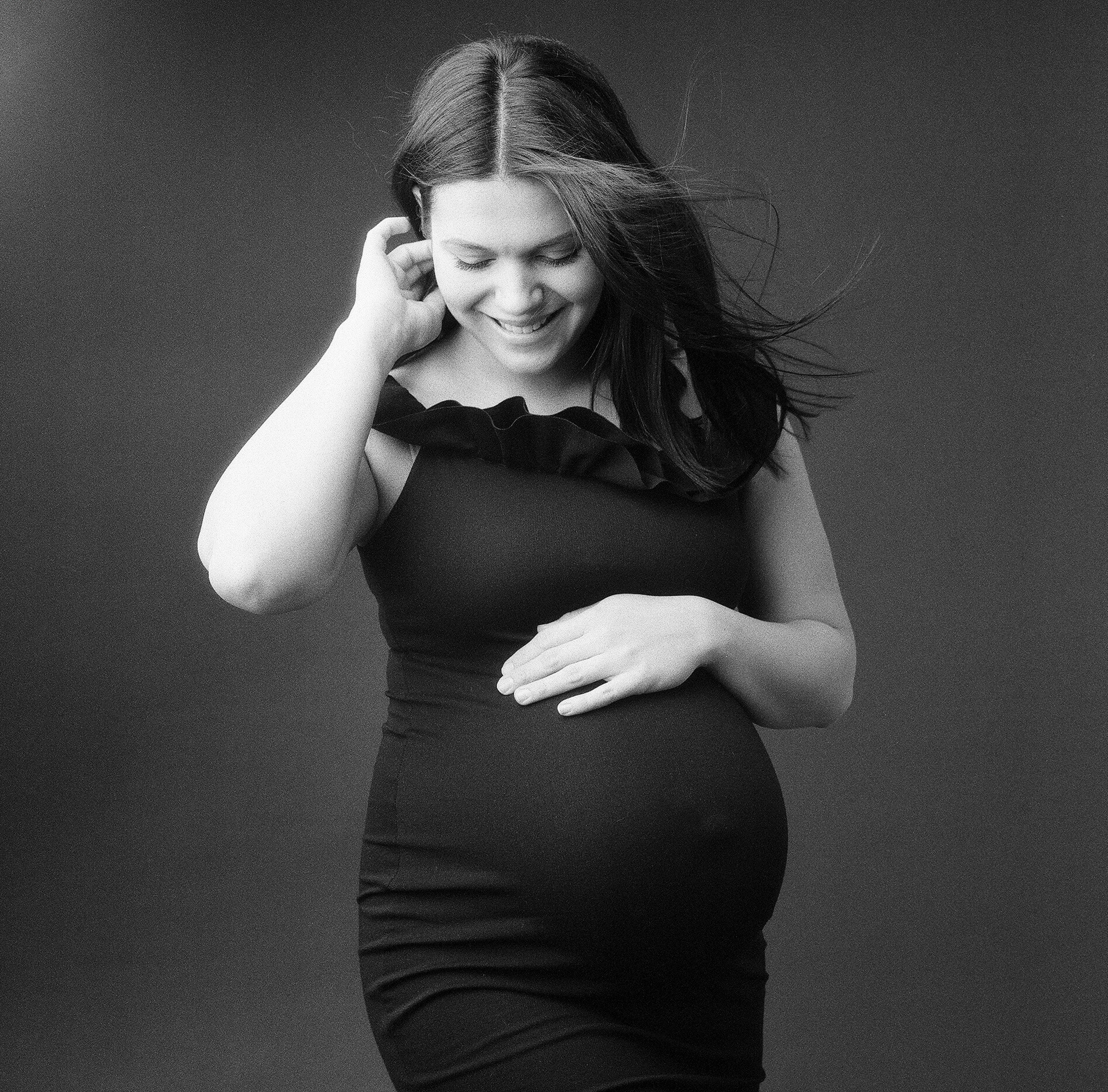 Seattle maternity photographer Sandra Coan