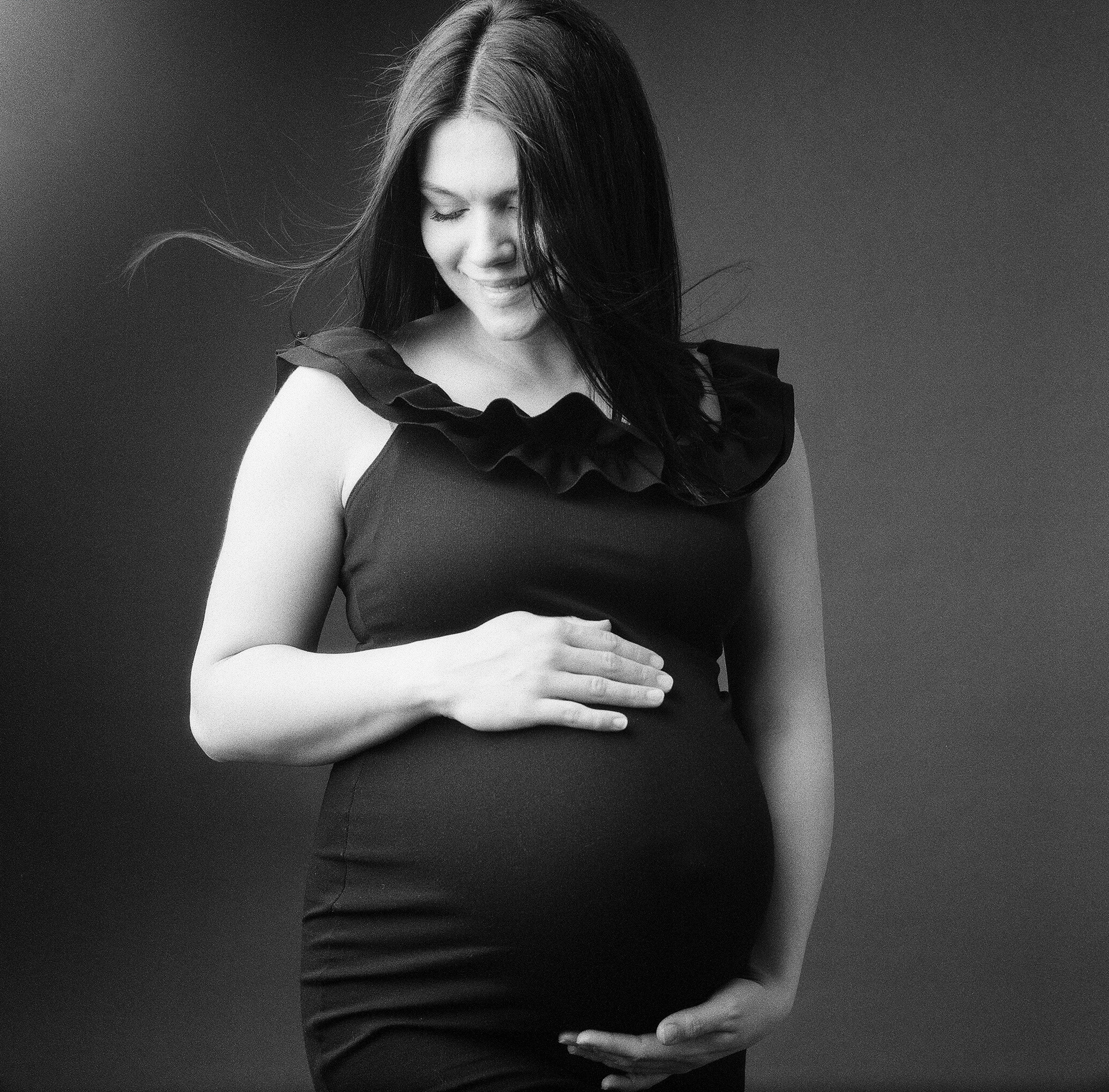 Seattle Maternity Photographer Sandra Coan