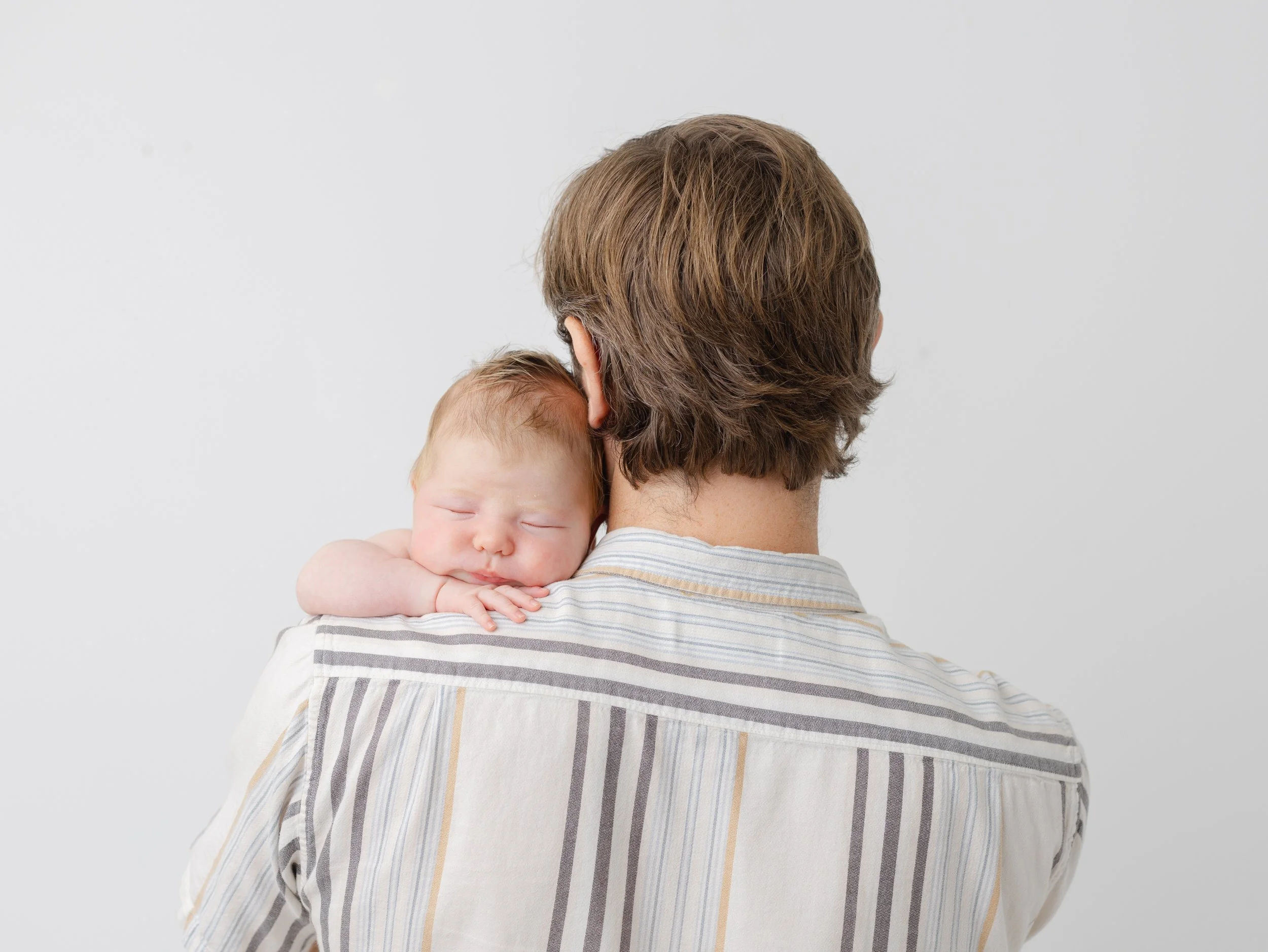 SeattleNewbornPhotographyStudio.jpg
