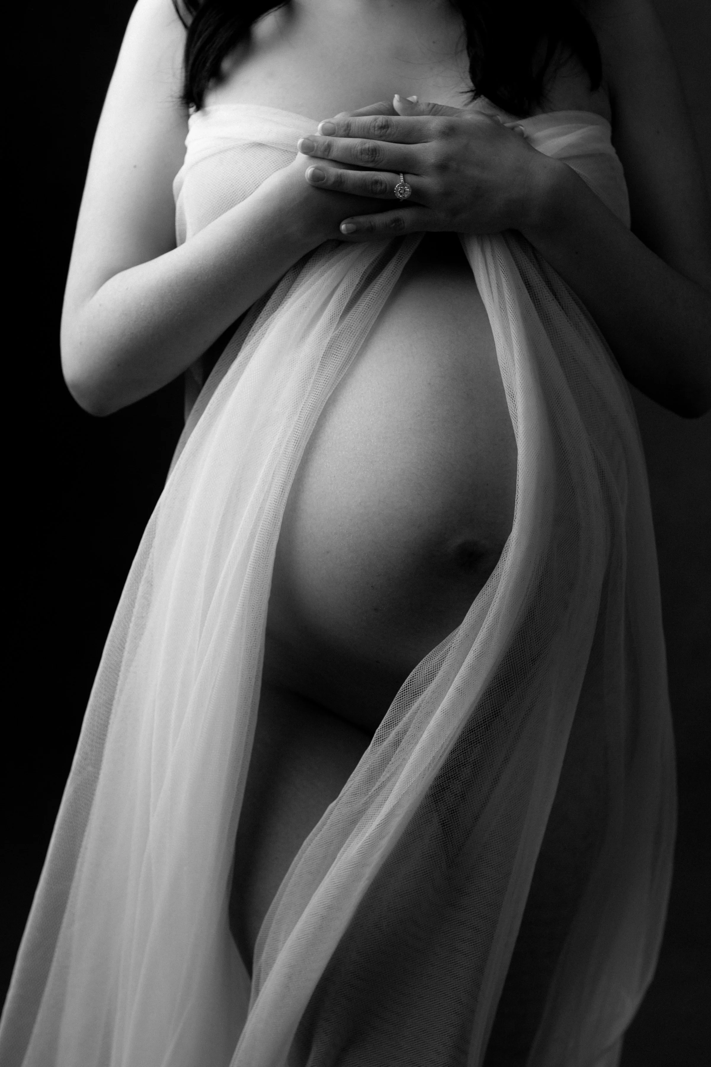 sandracoanseattlematernityphotographer.1.jpg