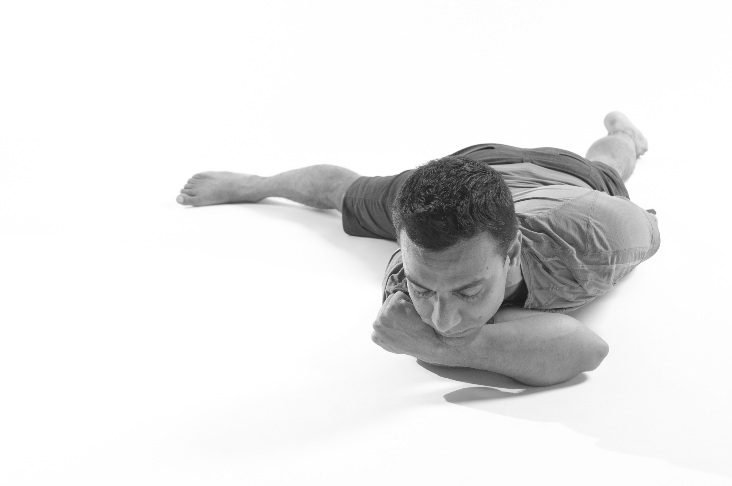 Eka Bhuja Padmasana