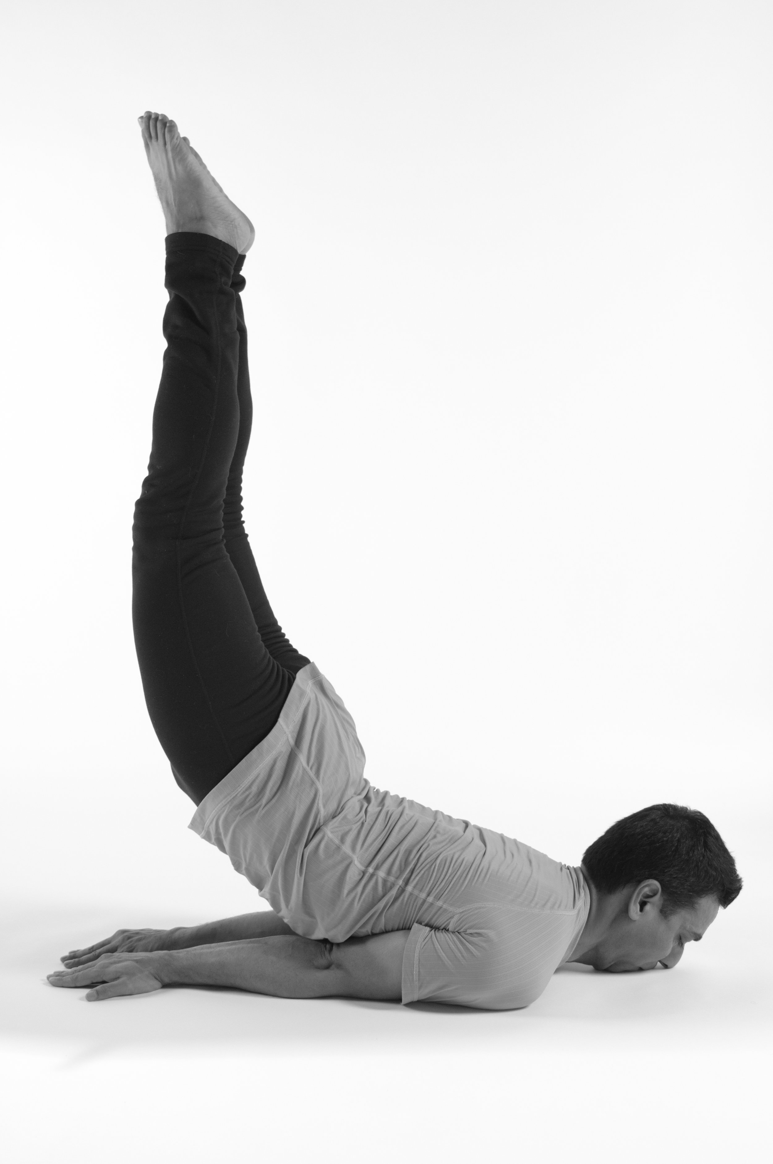 Shalabasana