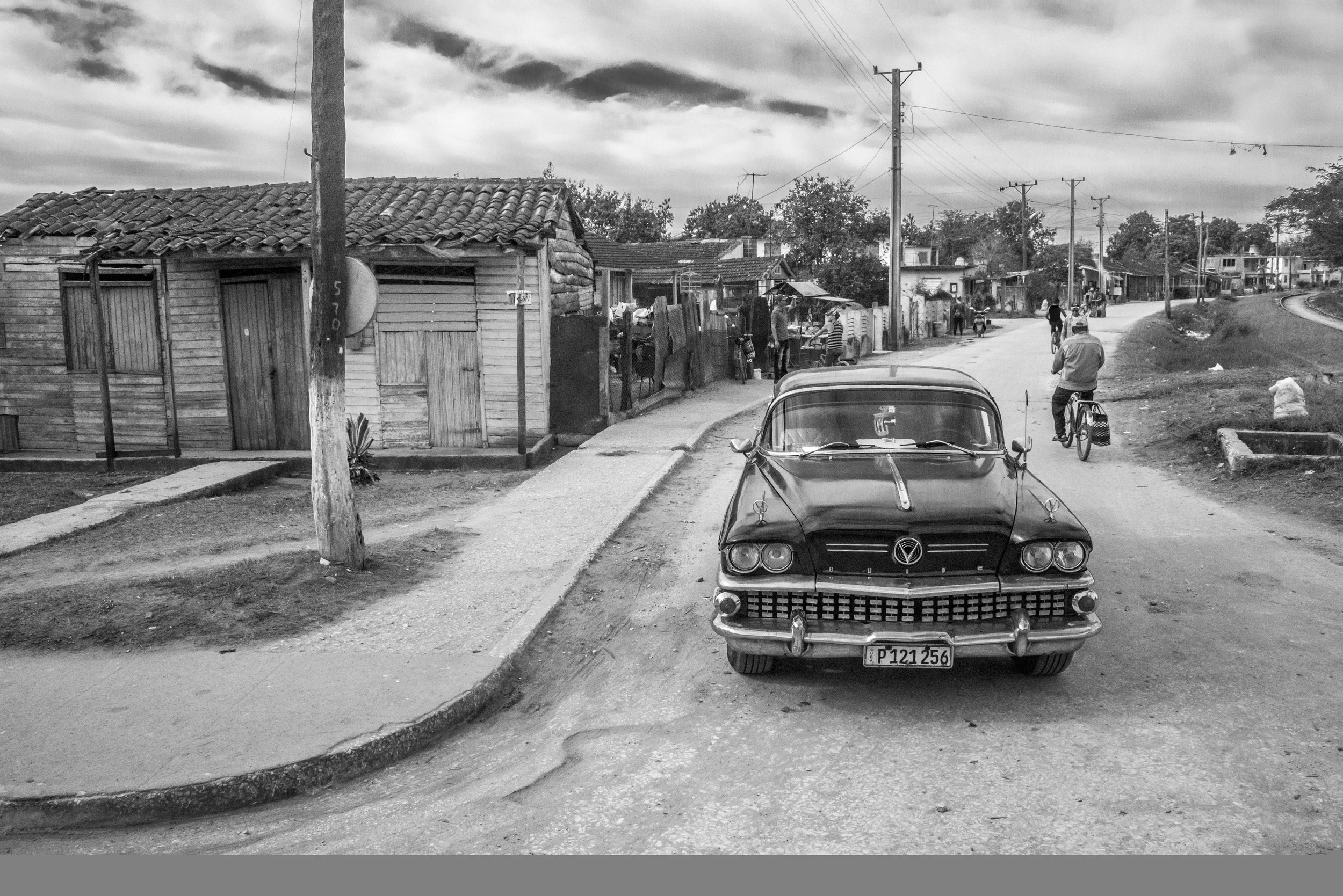 Shot from the bus near Camaguey at 28mm, 1/1000 sec, f8, ISO 4000, Joseph Mure